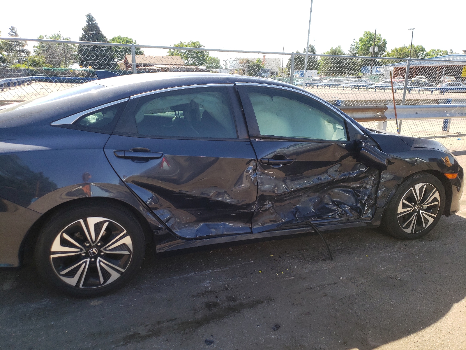 Photo 9 from auction – 2018 HONDA CIVIC EX with VIN JHMFC1F38JX018049