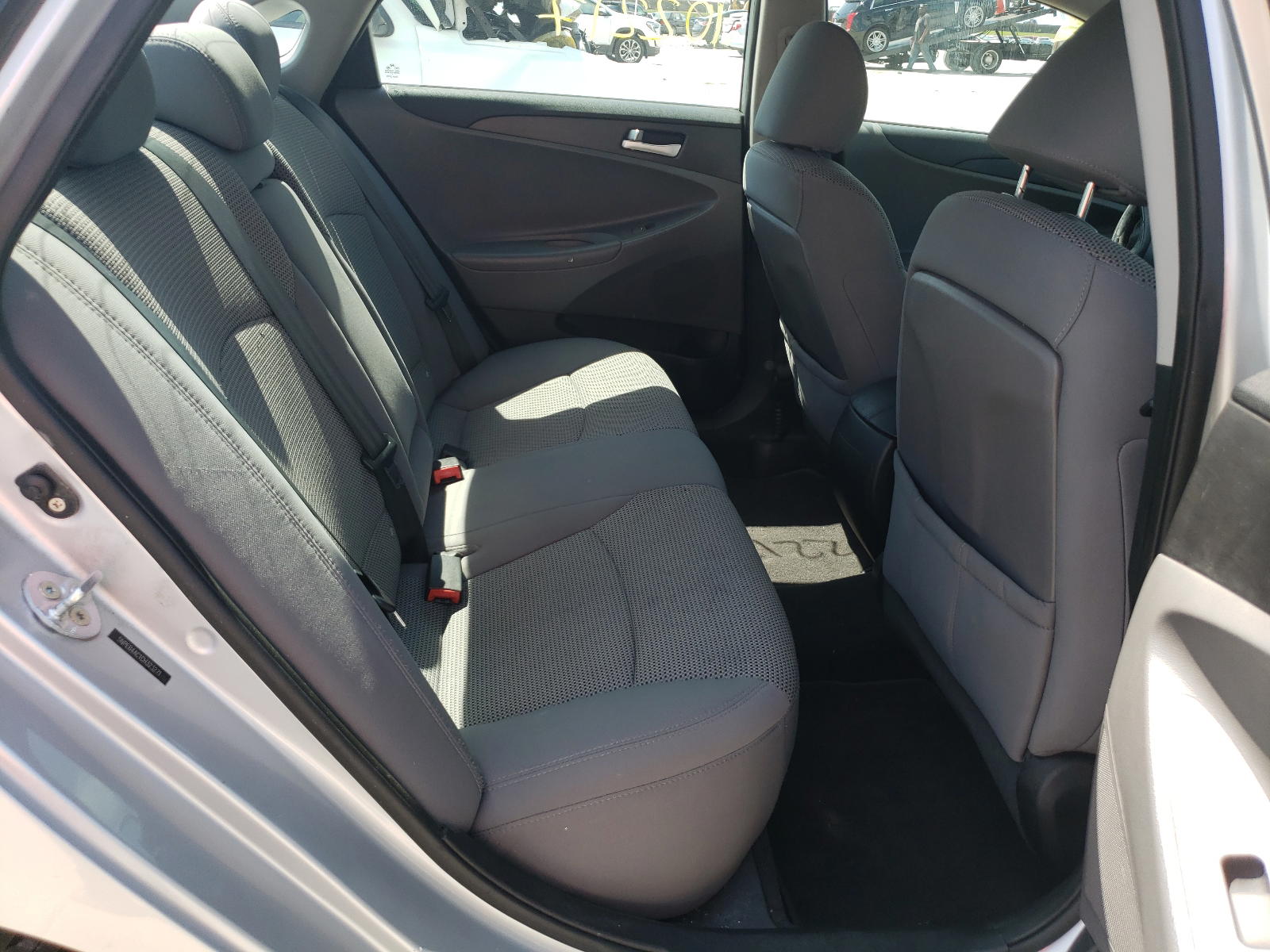 Photo 6 from auction – 2012 HYUNDAI SONATA GLS with VIN 5NPEB4AC1CH323271