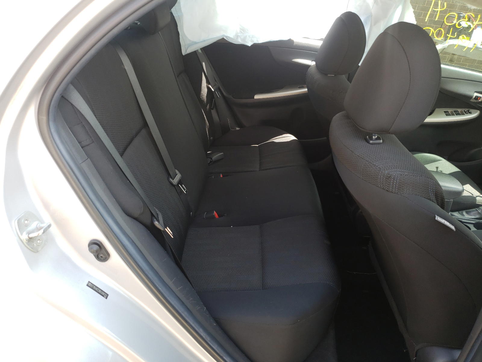 Photo 6 from auction – 2011 TOYOTA COROLLA BA with VIN 2T1BU4EEXBC608352