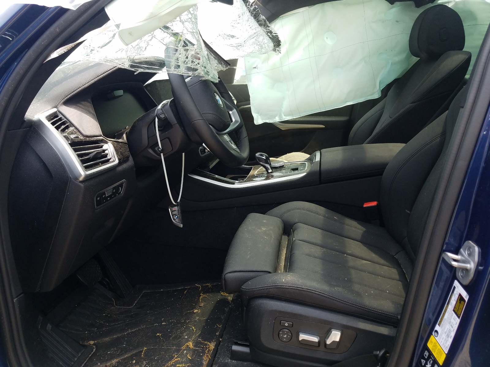 Photo 5 from auction – 2021 BMW X5 XDRIVE4 with VIN 5UXCR6C01M9E97872