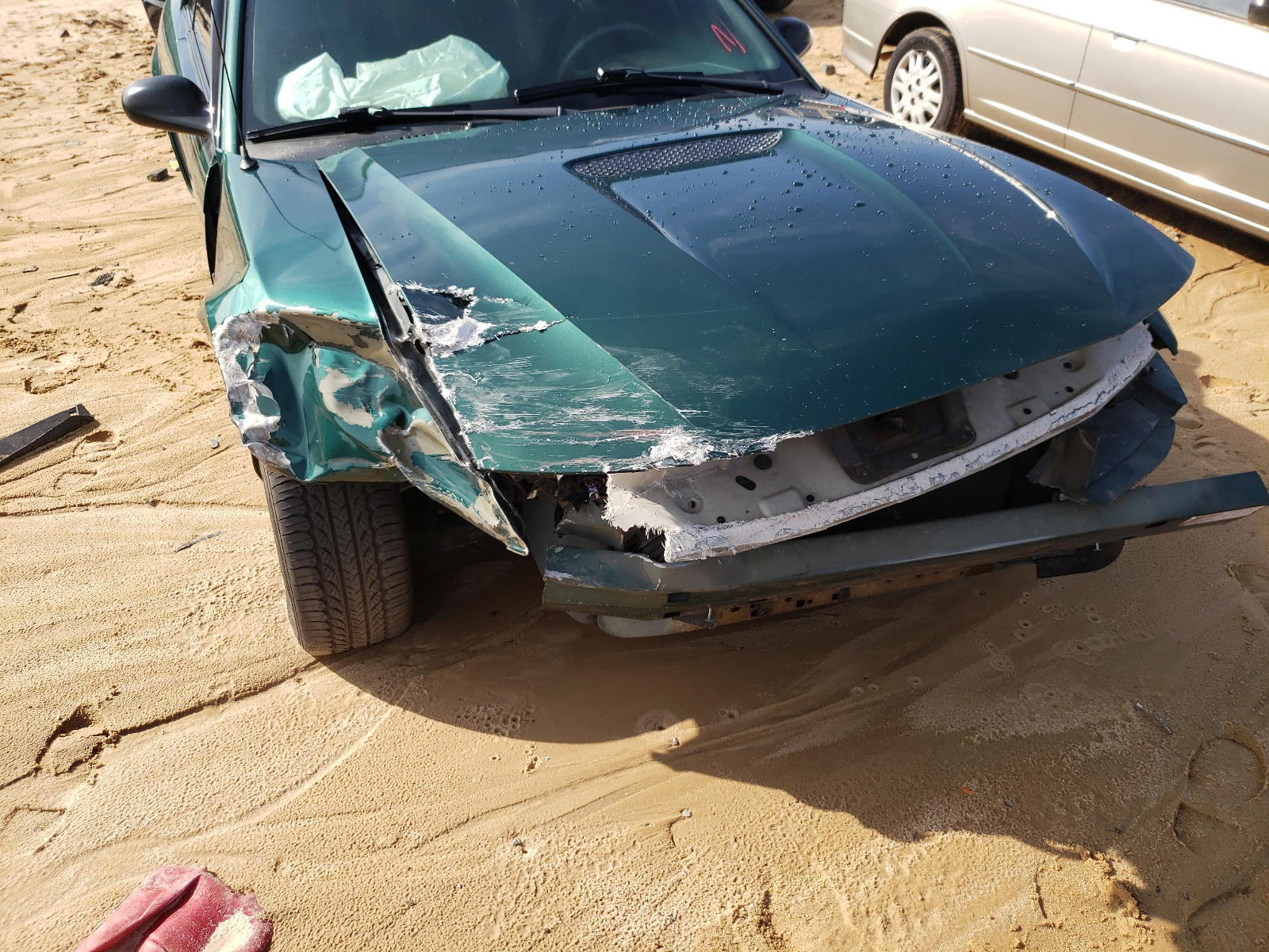 Photo 9 from auction – 2002 FORD MUSTANG with VIN 1FAFP40462F191445