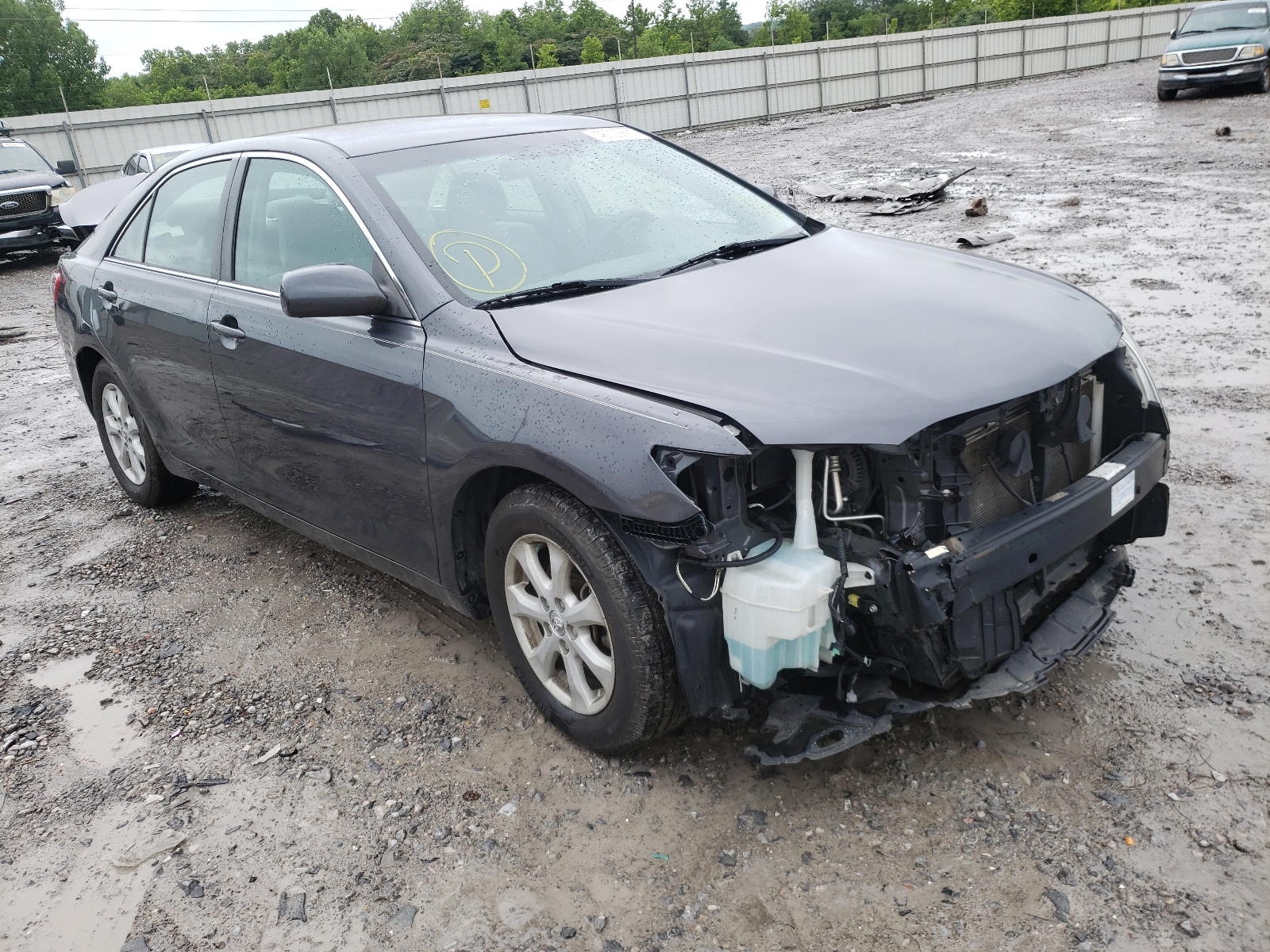 TOYOTA CAMRY BASE 2011 with VIN 4T1BF3EK3BU711864 - Photo from auction