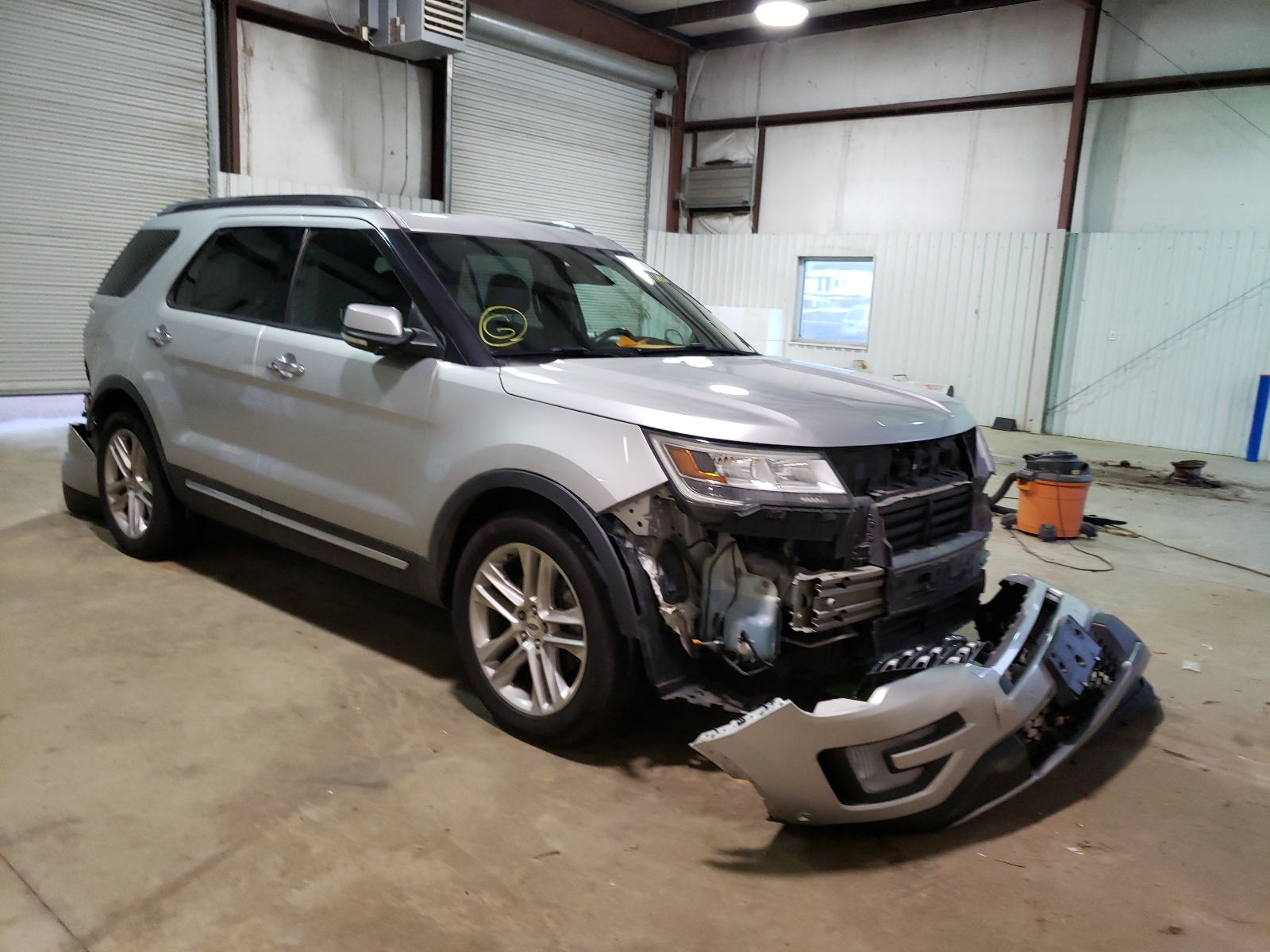 Photo 1 from auction – 2017 FORD EXPLORER L with VIN 1FM5K7F8XHGC76383