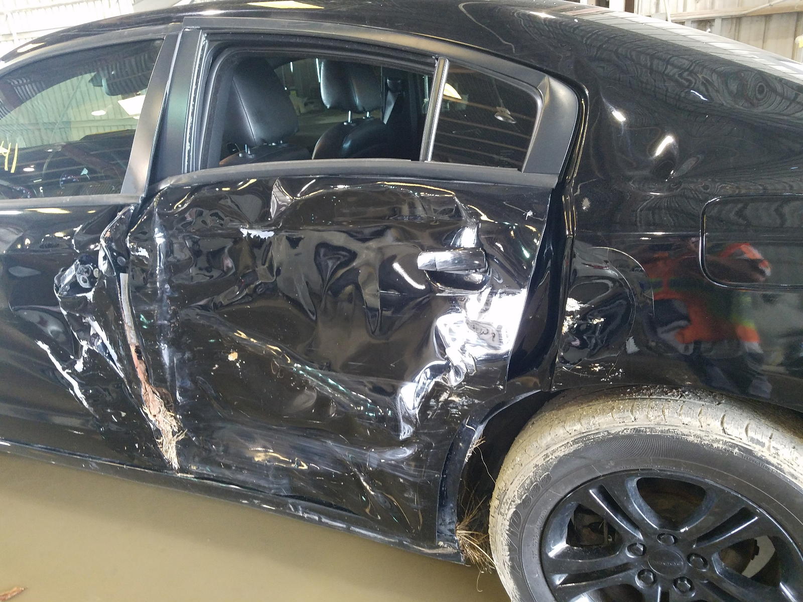 Photo 9 from auction – 2015 DODGE CHARGER SE with VIN 2C3CDXBG8FH847796