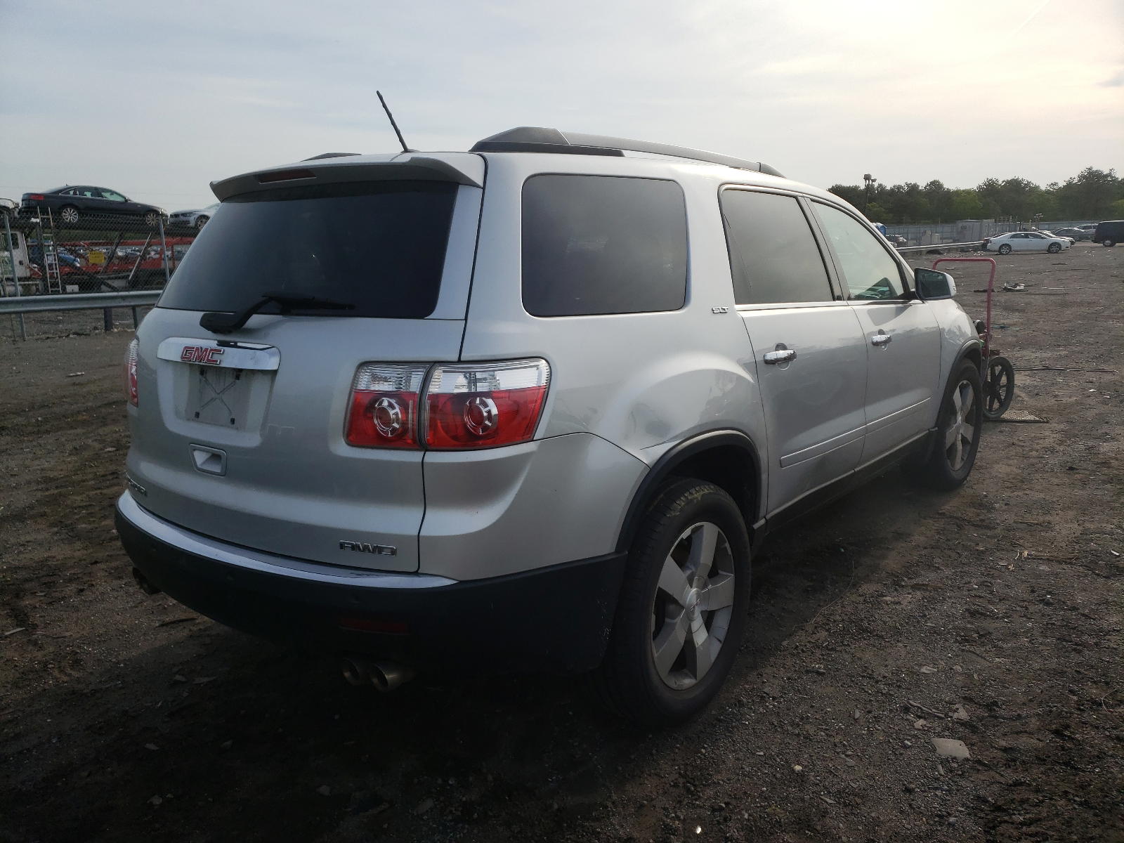 Photo 4 from auction – 2012 GMC ACADIA SLT with VIN 1GKKVRED2CJ120122