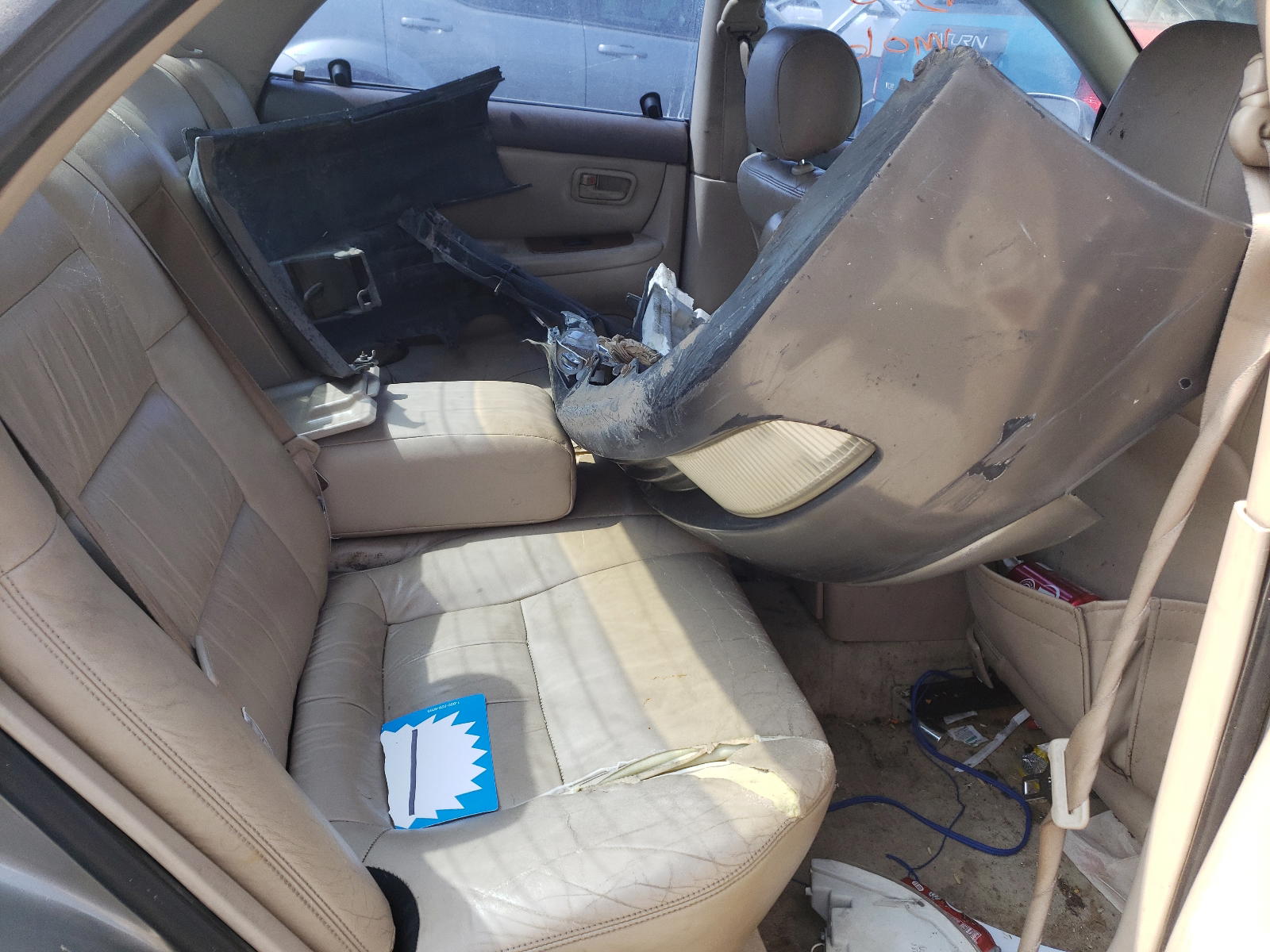 Photo 6 from auction – 1997 LEXUS ES 300 with VIN JT8BF22G5V0057507