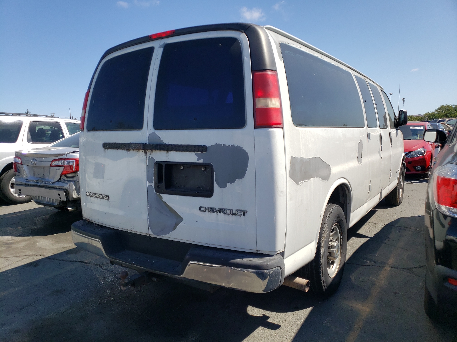 Photo 4 from auction – 2003 CHEVROLET EXPRESS G3 with VIN 1GAHG39U331191328