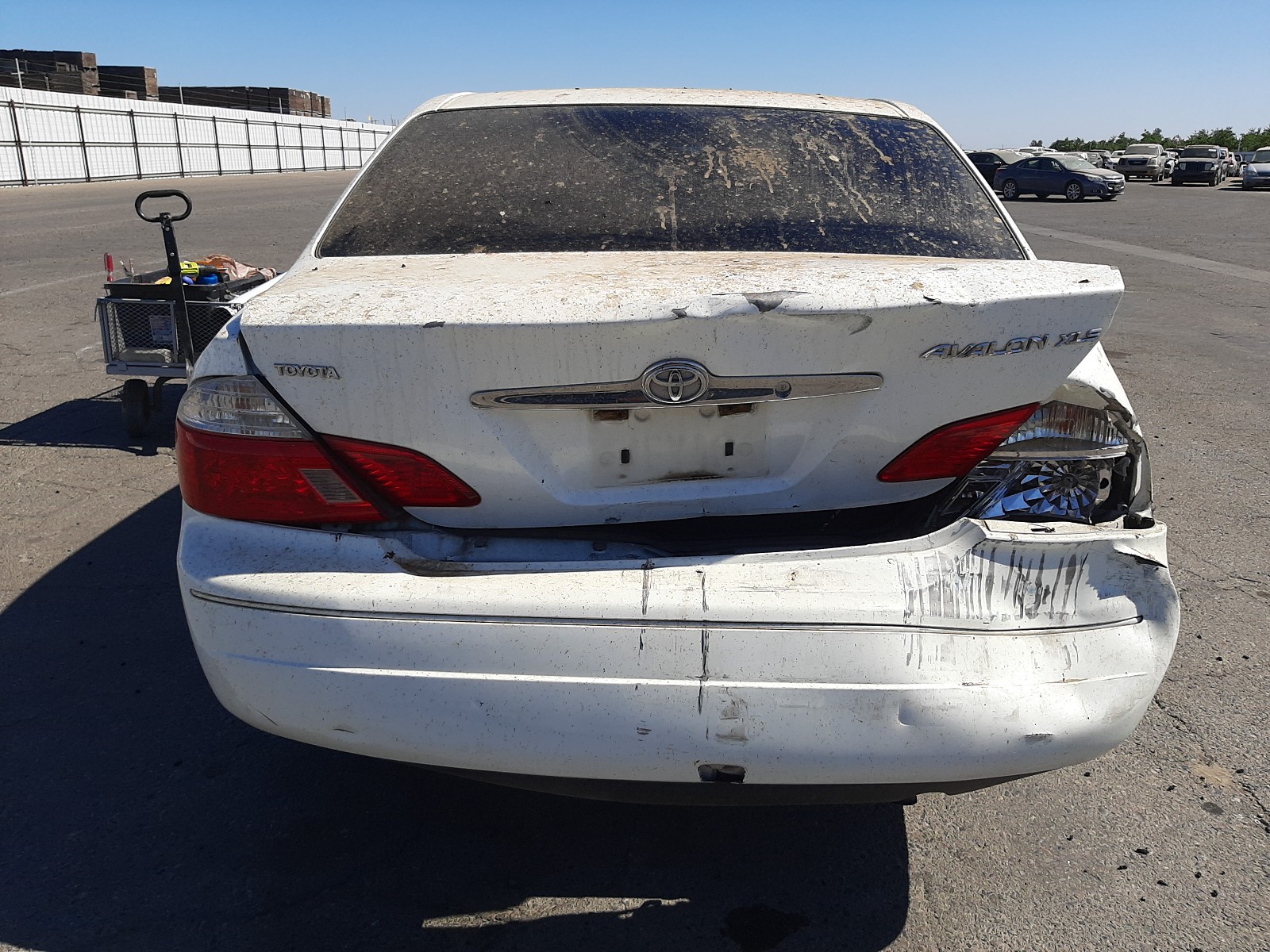 Photo 9 from auction – 2003 TOYOTA AVALON XL with VIN 4T1BF28B53U303292
