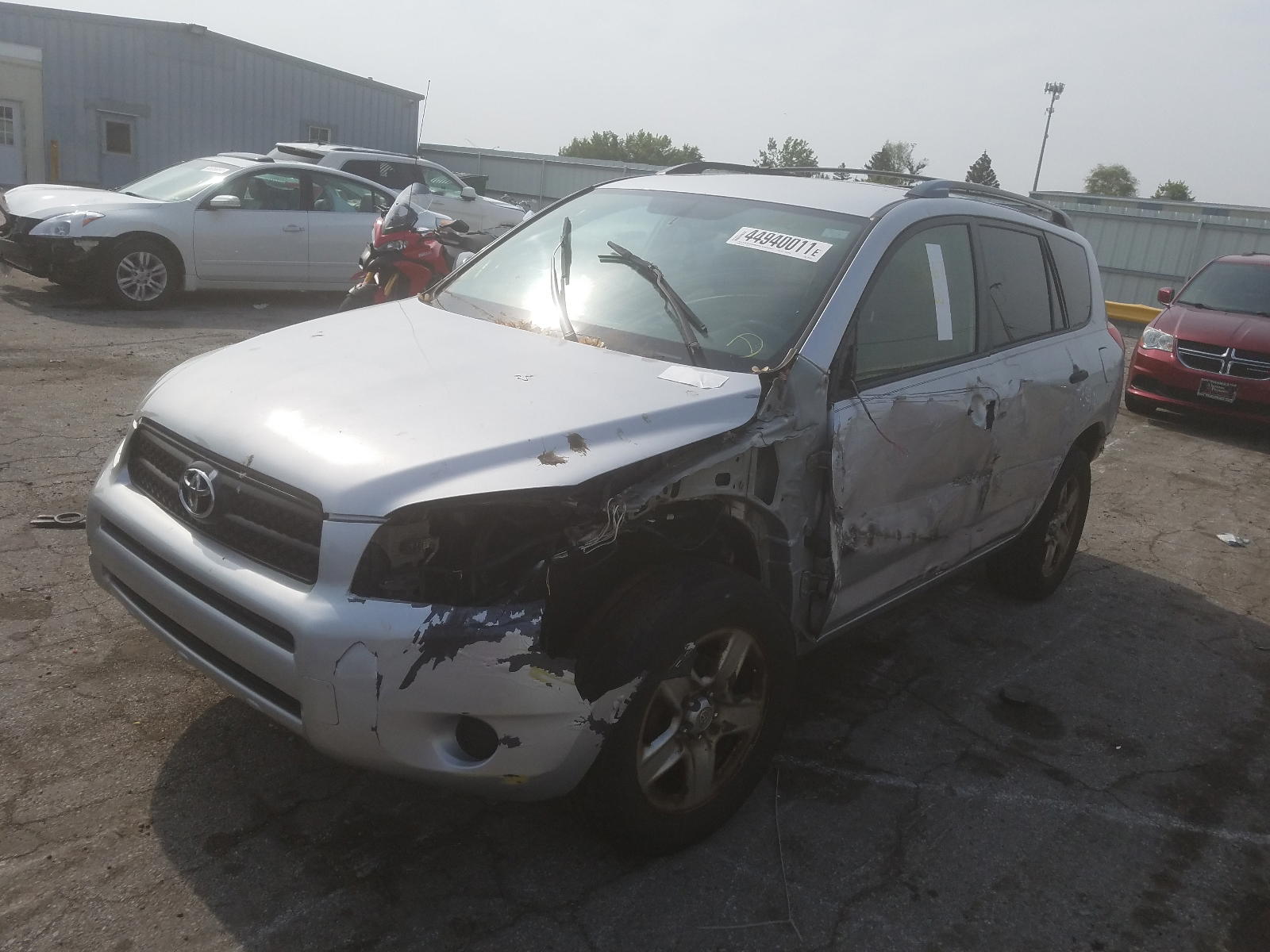 Photo 9 from auction – 2008 TOYOTA RAV4 with VIN JTMBD33V086057085