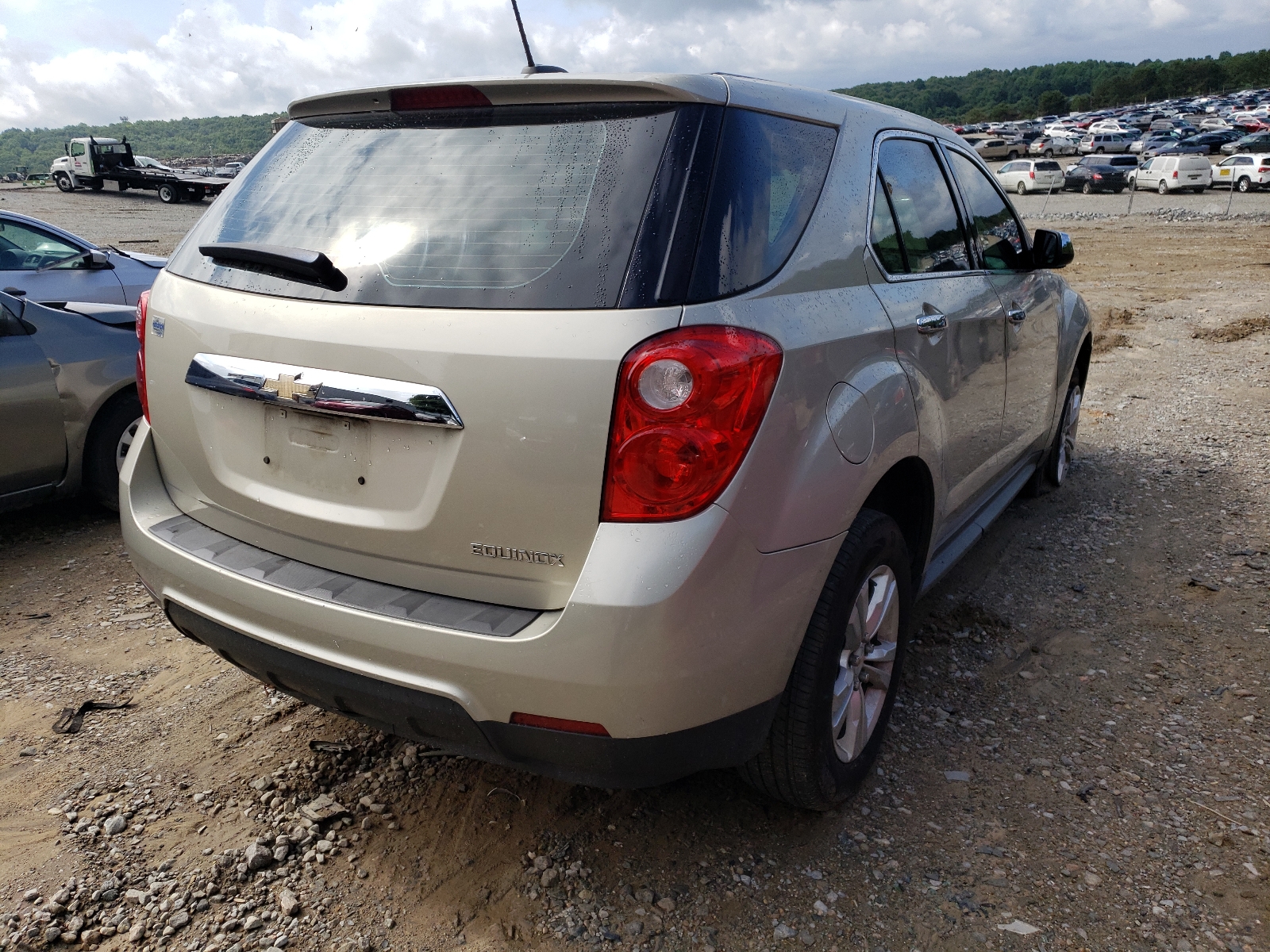 Photo 4 from auction – 2015 CHEVROLET EQUINOX LS with VIN 2GNALAEKXF1117598