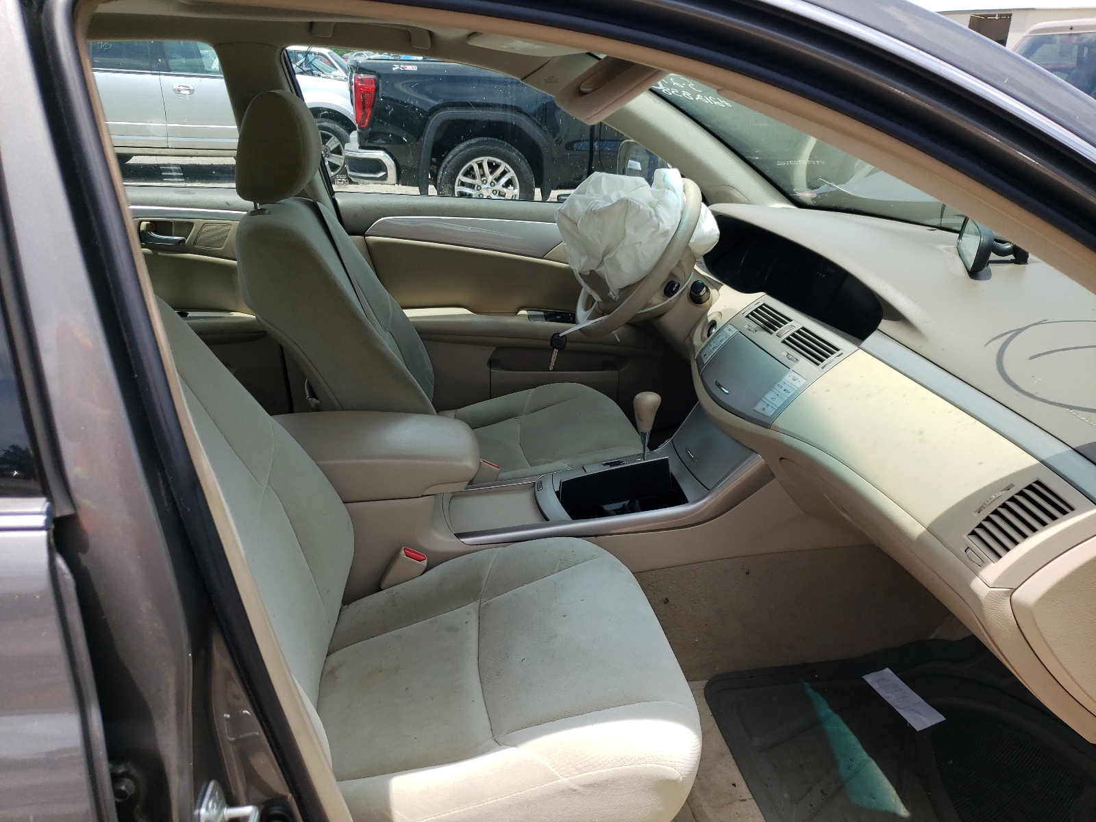 Photo 5 from auction – 2007 TOYOTA AVALON with VIN 4T1BK36B16U122909