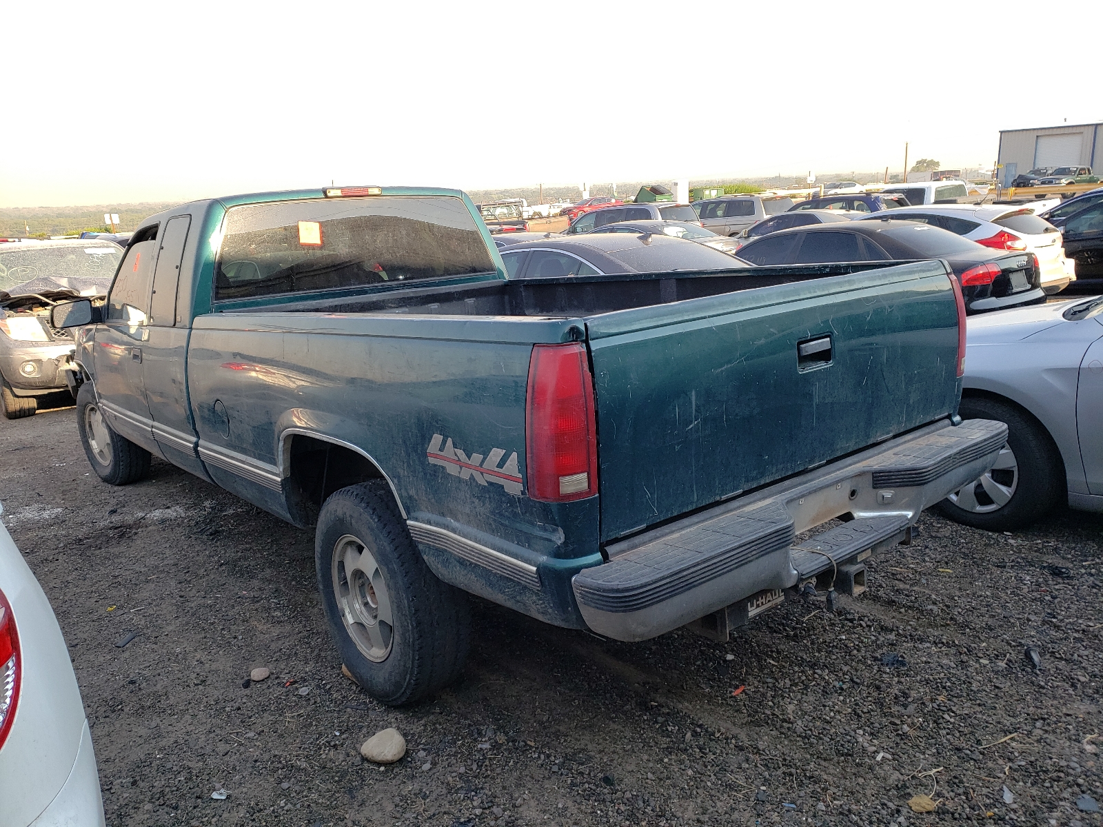 Photo 3 from auction – 1997 CHEVROLET 1500 with VIN 1GCEK19M8VE272141