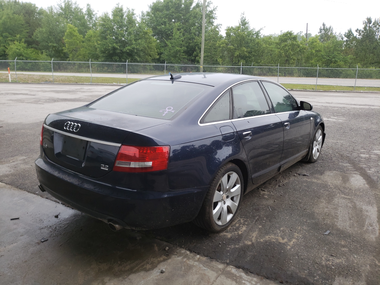 Photo 4 from auction – 2005 AUDI A6 3.2 QUA with VIN WAUDG74F25N076427