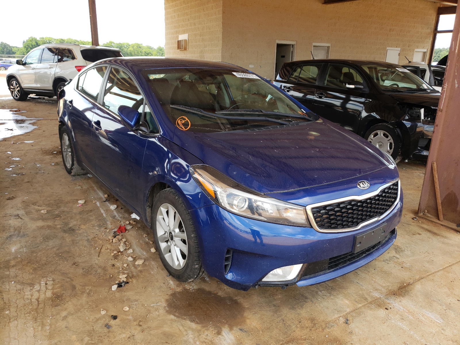 KIA FORTE LX 2017 with VIN 3KPFL4A78HE107174 - Photo from auction