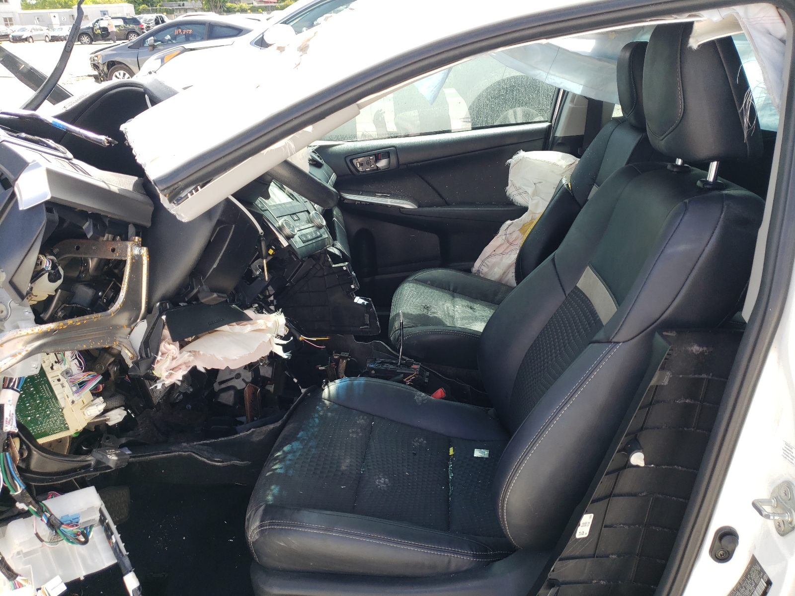 Photo 5 from auction – 2013 TOYOTA CAMRY L with VIN 4T1BF1FK6DU267949