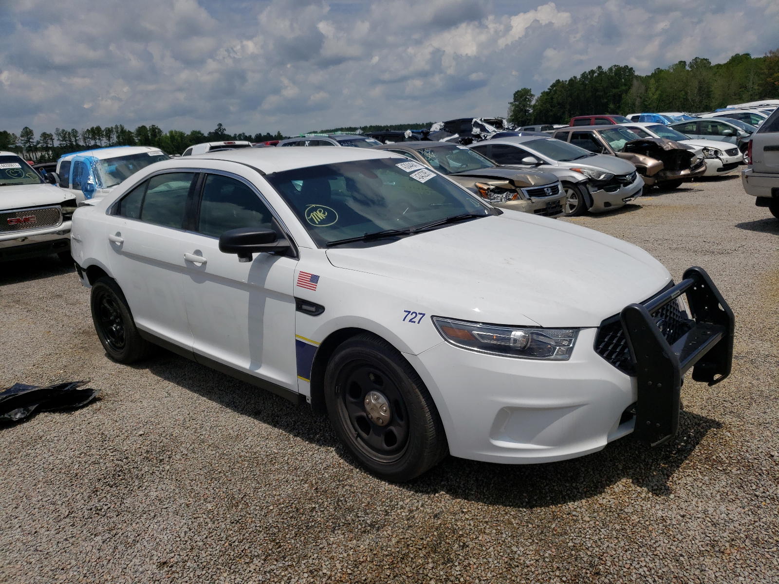 FORD TAURUS POL 2019 with VIN 1FAHP2MT2KG103516 - Photo from auction