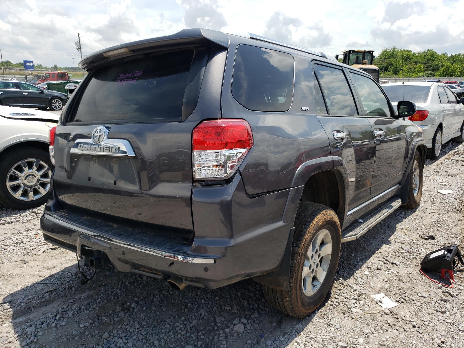 Photo 4 from auction – 2013 TOYOTA 4RUNNER SR with VIN JTEZU5JR8D5053670