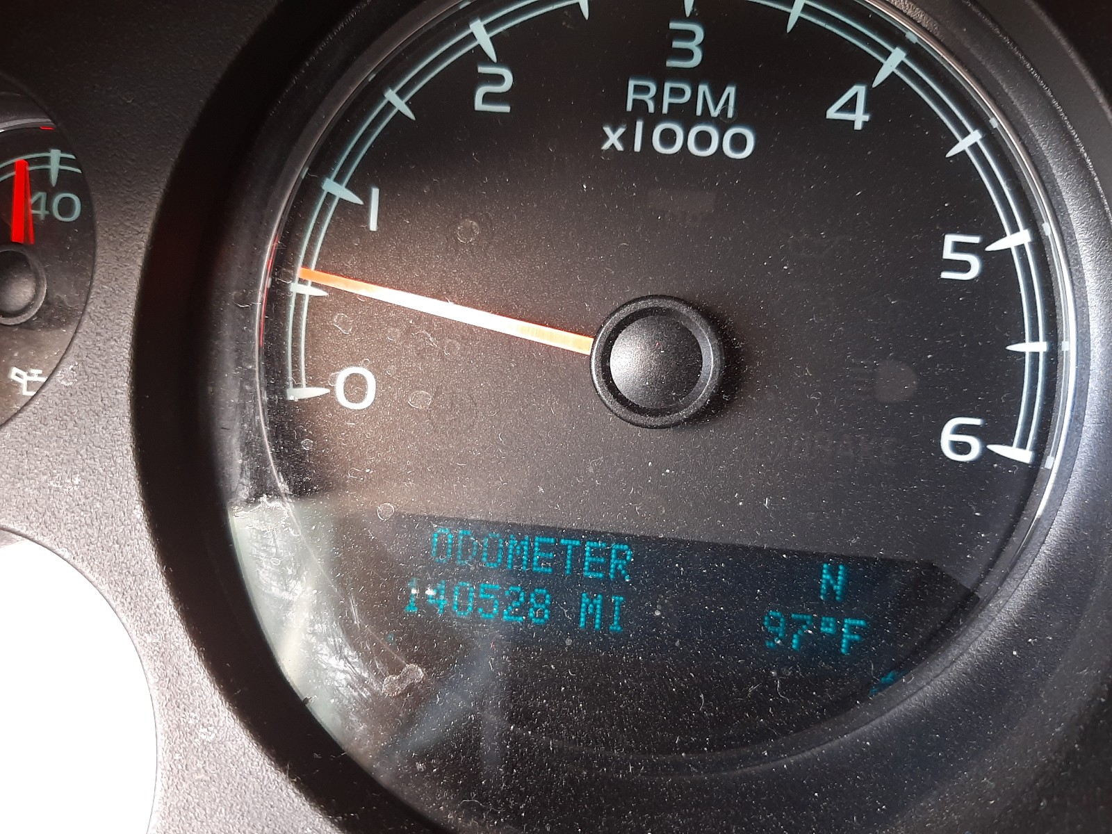 Photo 8 from auction – 2010 CHEVROLET SUBURBAN C with VIN 1GNUCHE03AR238476