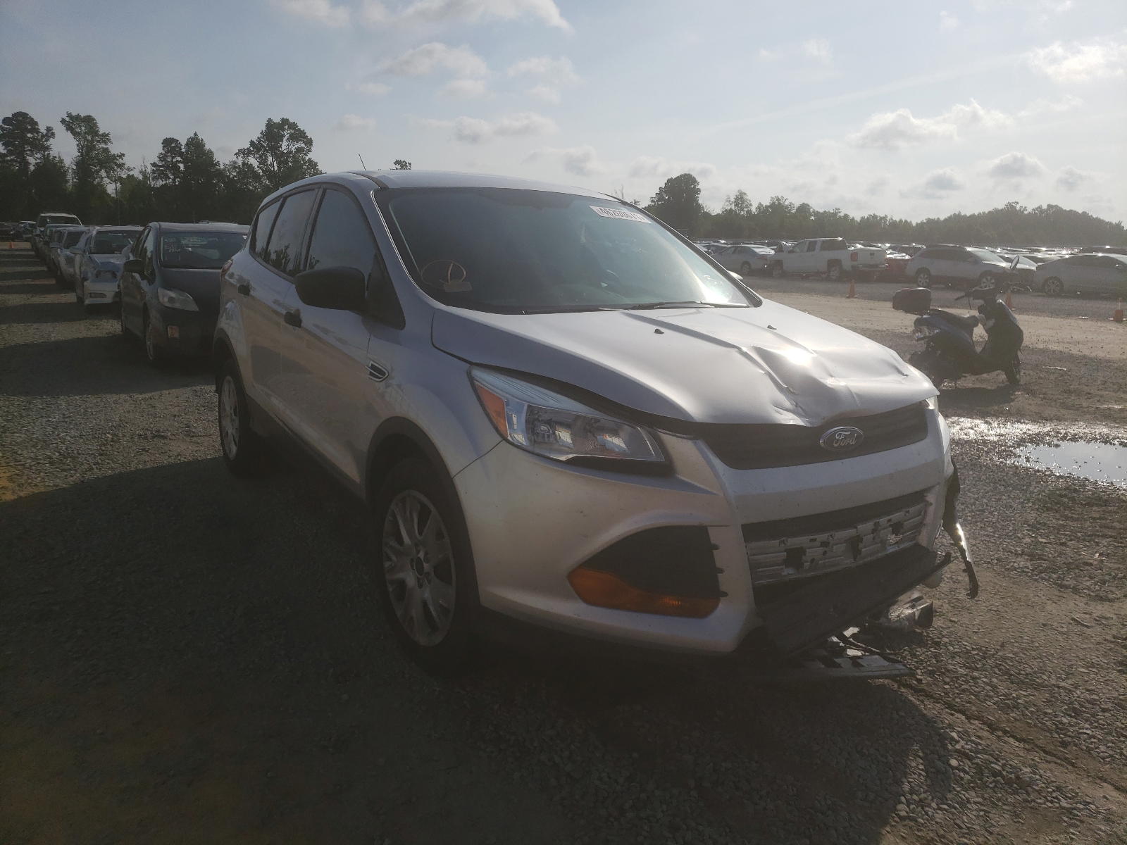 FORD ESCAPE S 2014 with VIN 1FMCU0F76EUC16050 - Photo from auction