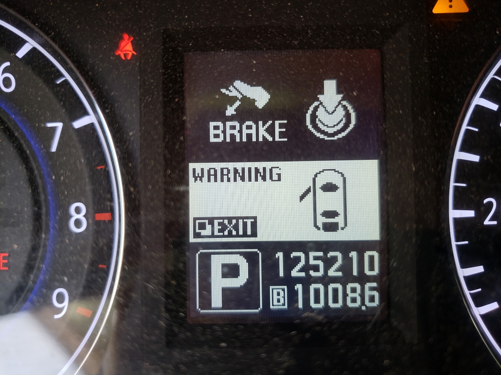 Photo 8 from auction – 2012 INFINITI G37 BASE with VIN JN1CV6AP2CM932844