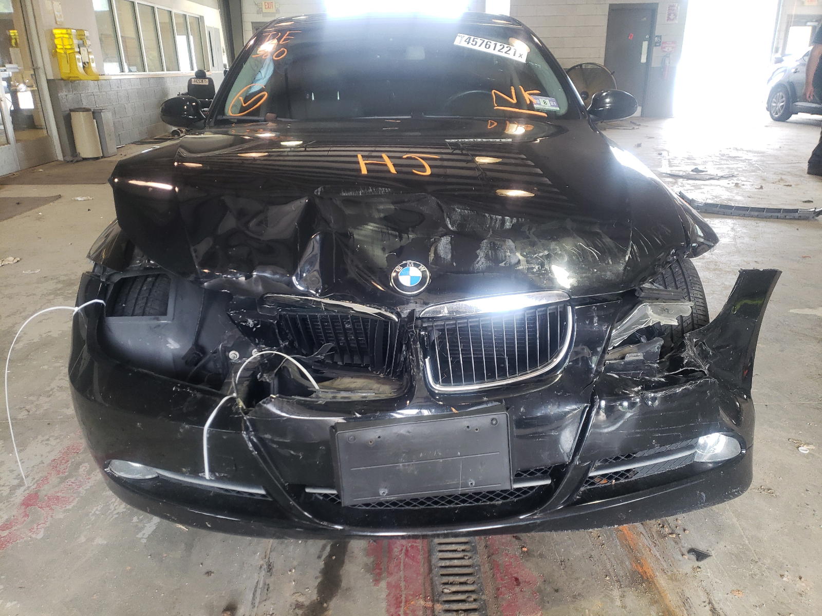 Photo 9 from auction – 2008 BMW 328 I with VIN WBAVA37578NL57113
