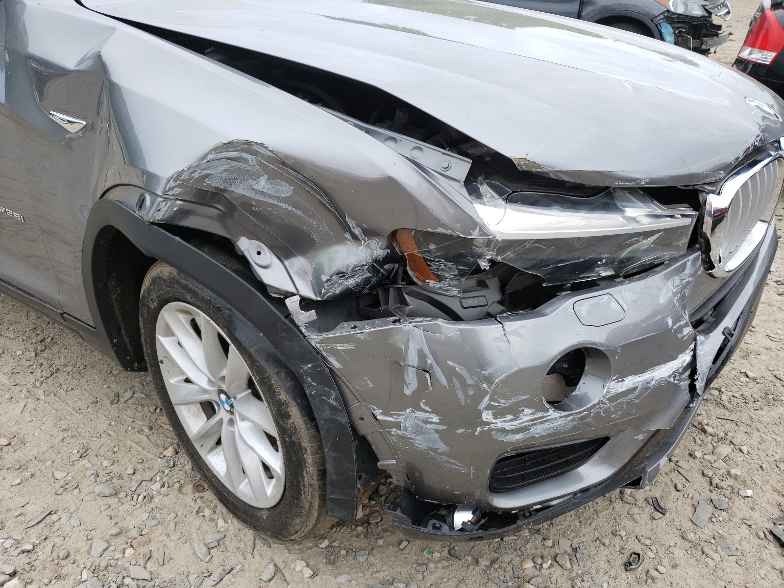 Photo 9 from auction – 2015 BMW X3 XDRIVE2 with VIN 5UXWX9C58F0D47006