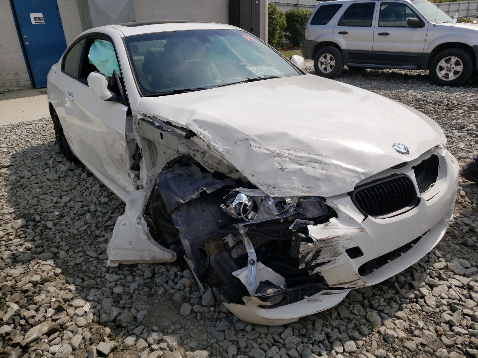 BMW 335 XI 2011 with VIN WBAKF9C50BE262347 - Photo from auction