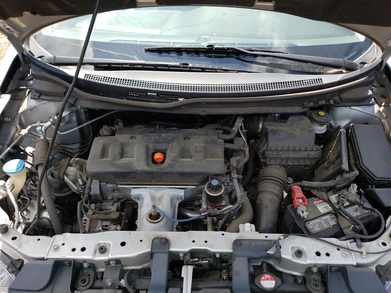 Photo 12 from auction – 2012 HONDA CIVIC LX with VIN 19XFB2F5XCE105837