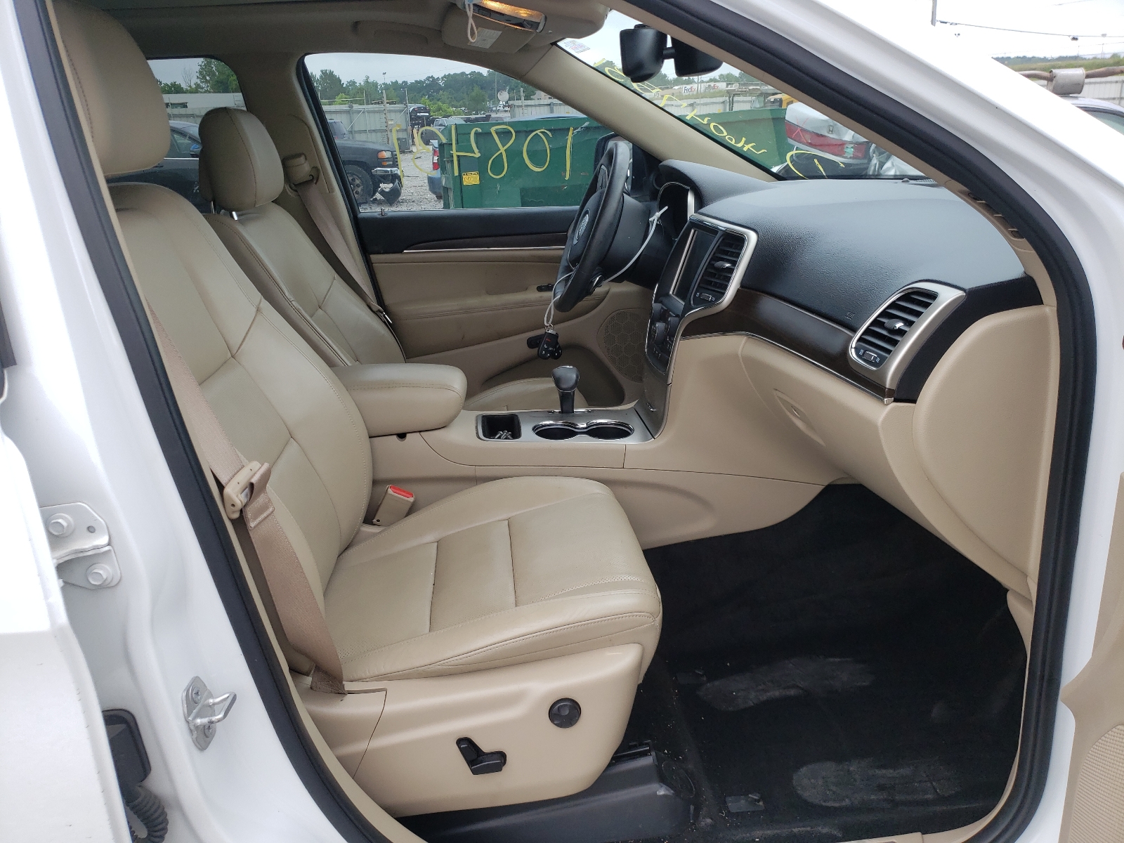 Photo 5 from auction – 2015 JEEP GRAND CHER with VIN 1C4RJEBG8FC765363