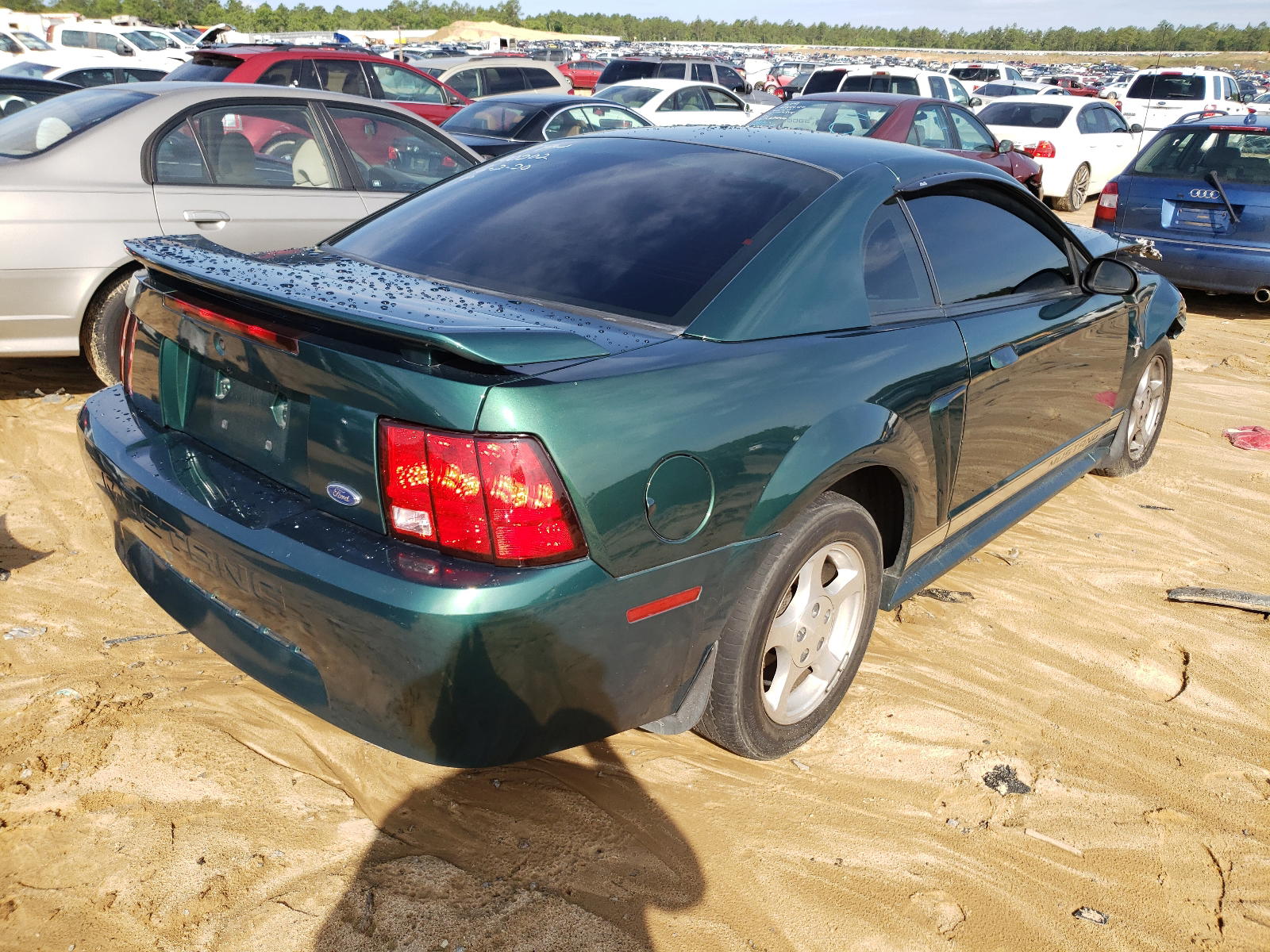Photo 4 from auction – 2002 FORD MUSTANG with VIN 1FAFP40462F191445