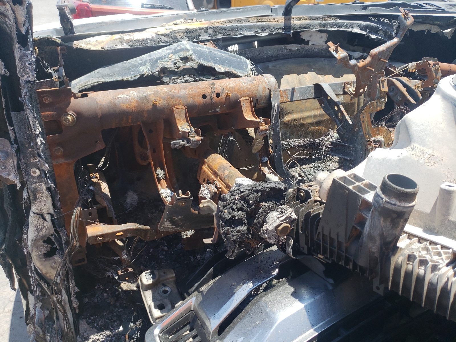 Photo 8 from auction – 2017 FORD F250 SUPER with VIN 1FT7W2B64HEF19755