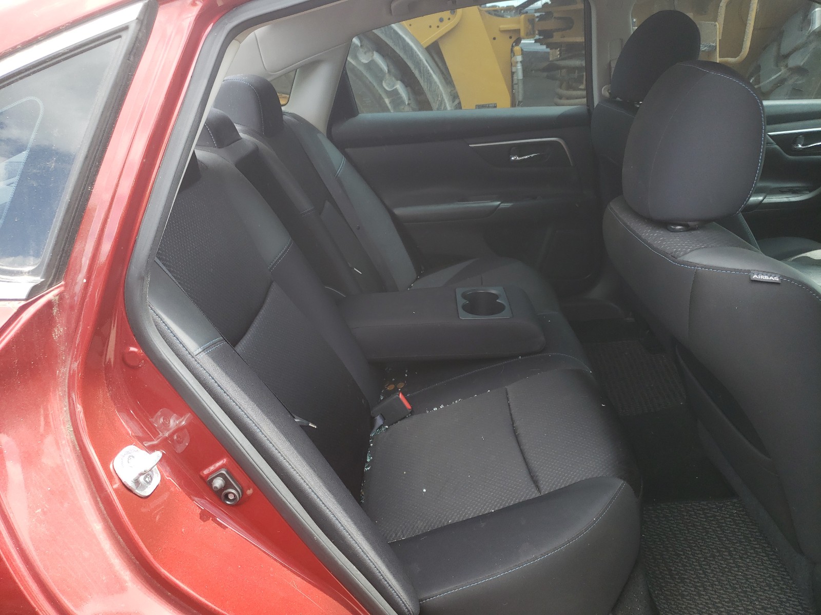 Photo 6 from auction – 2016 NISSAN ALTIMA 2.5 with VIN 1N4AL3AP5GC190286