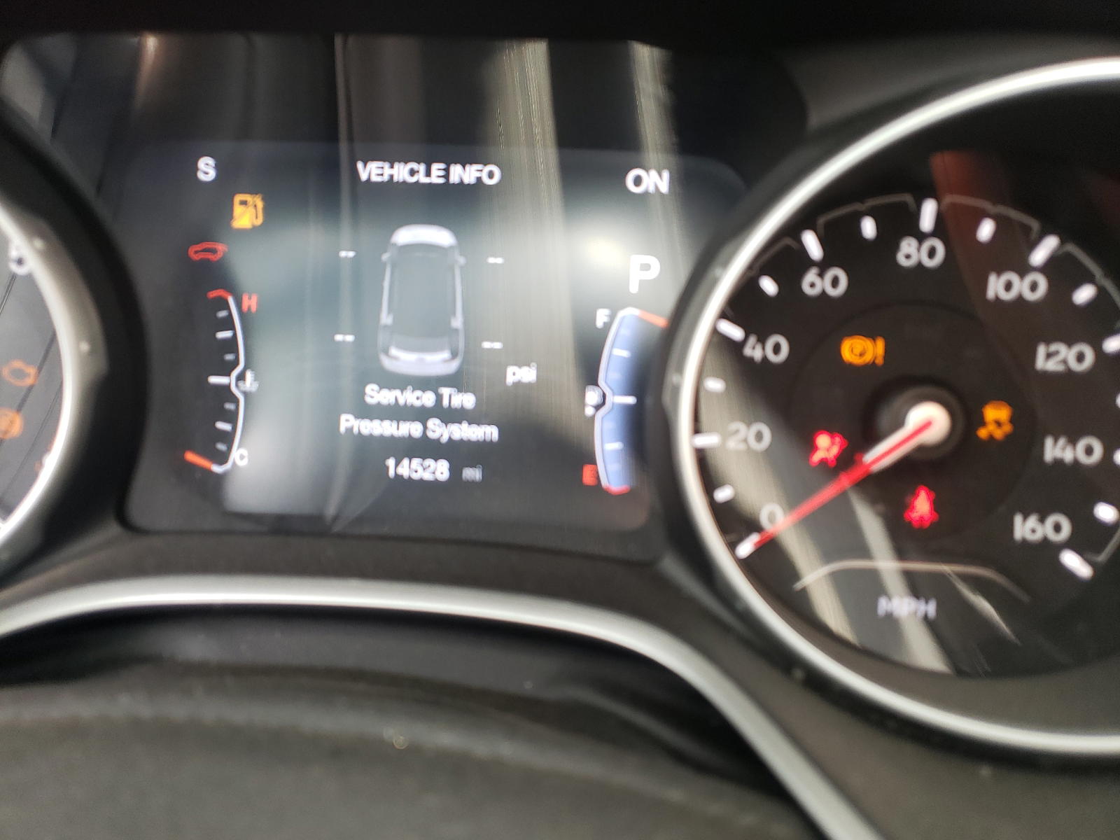 Photo 8 from auction – 2019 JEEP COMPASS LI with VIN 3C4NJDCB0KT840146