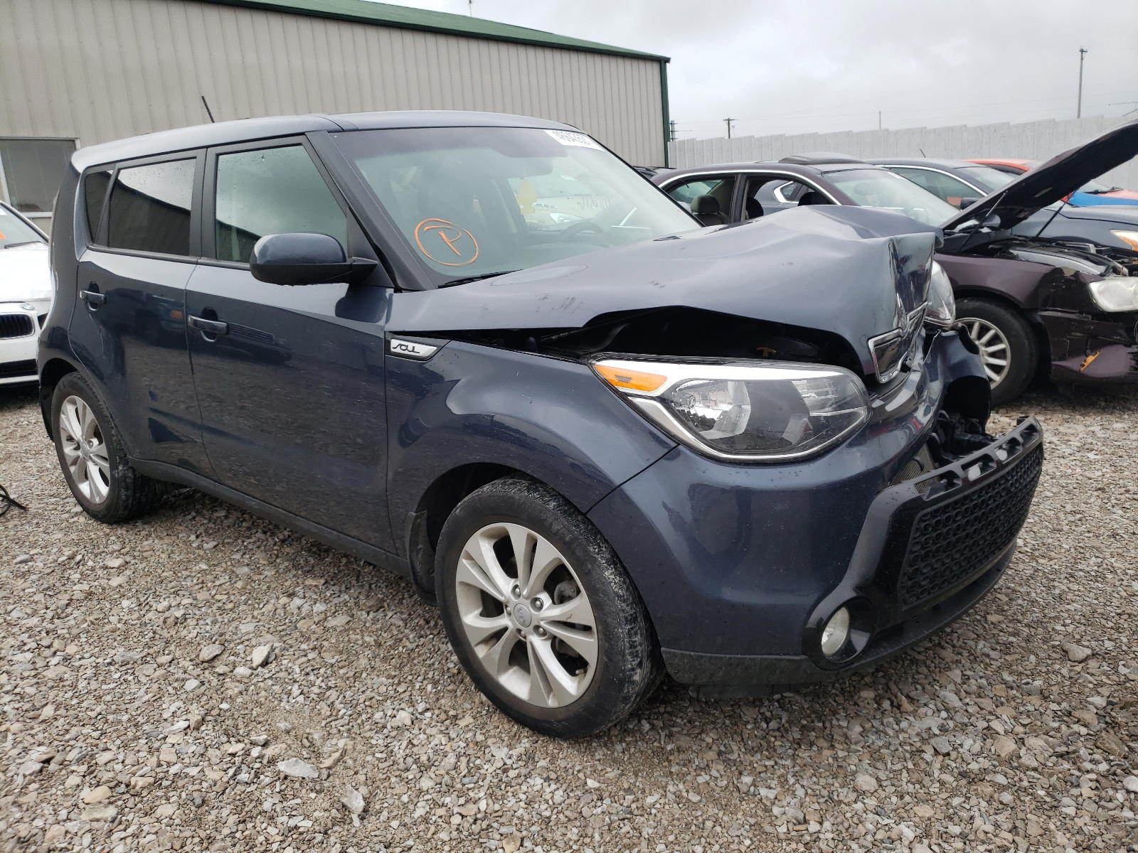 KIA SOUL + 2016 with VIN KNDJP3A55G7372625 - Photo from auction