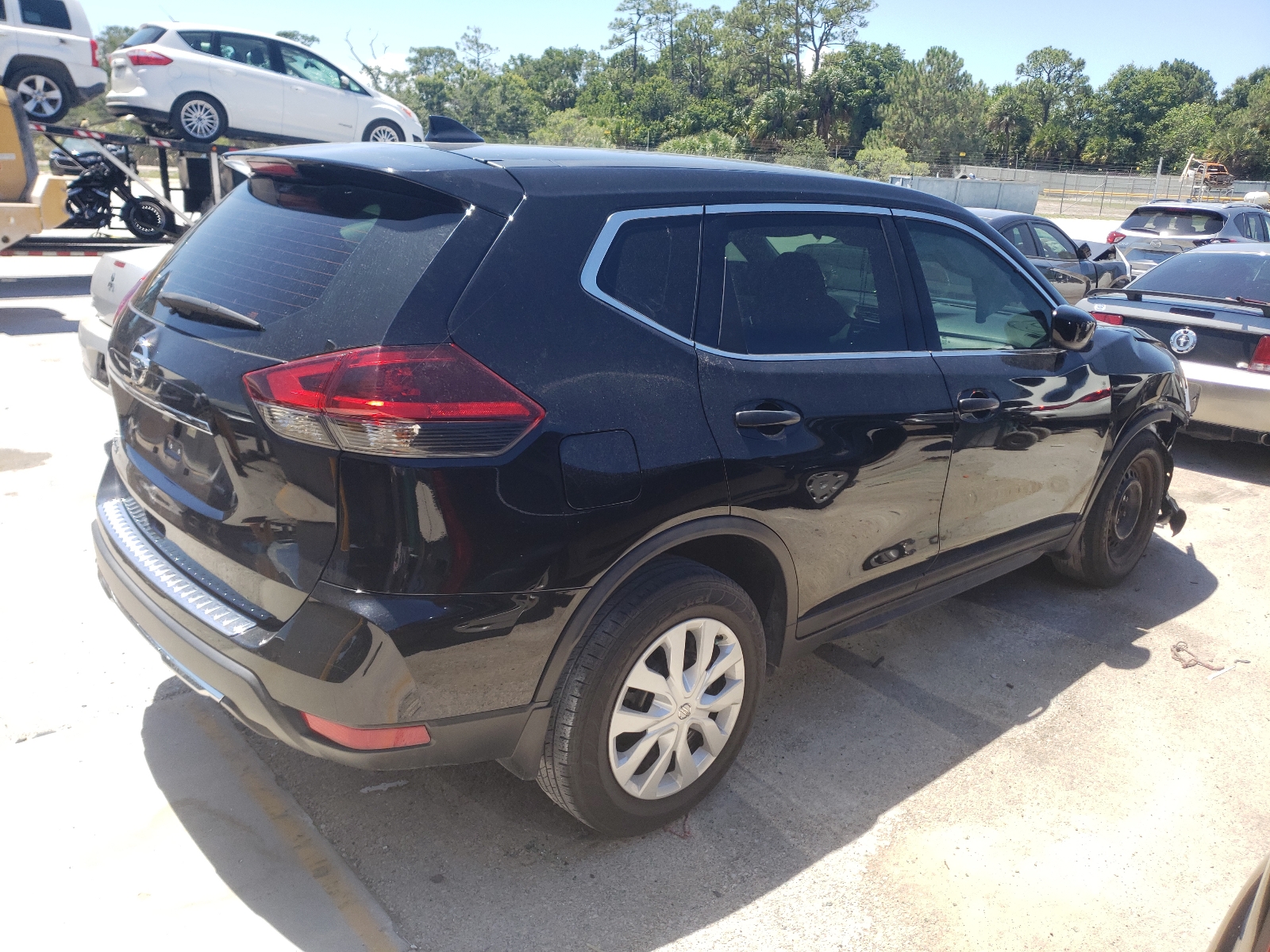Zdjęcie 4 z aukcji – 2018 NISSAN ROGUE S z VIN KNMAT2MT3JP621253