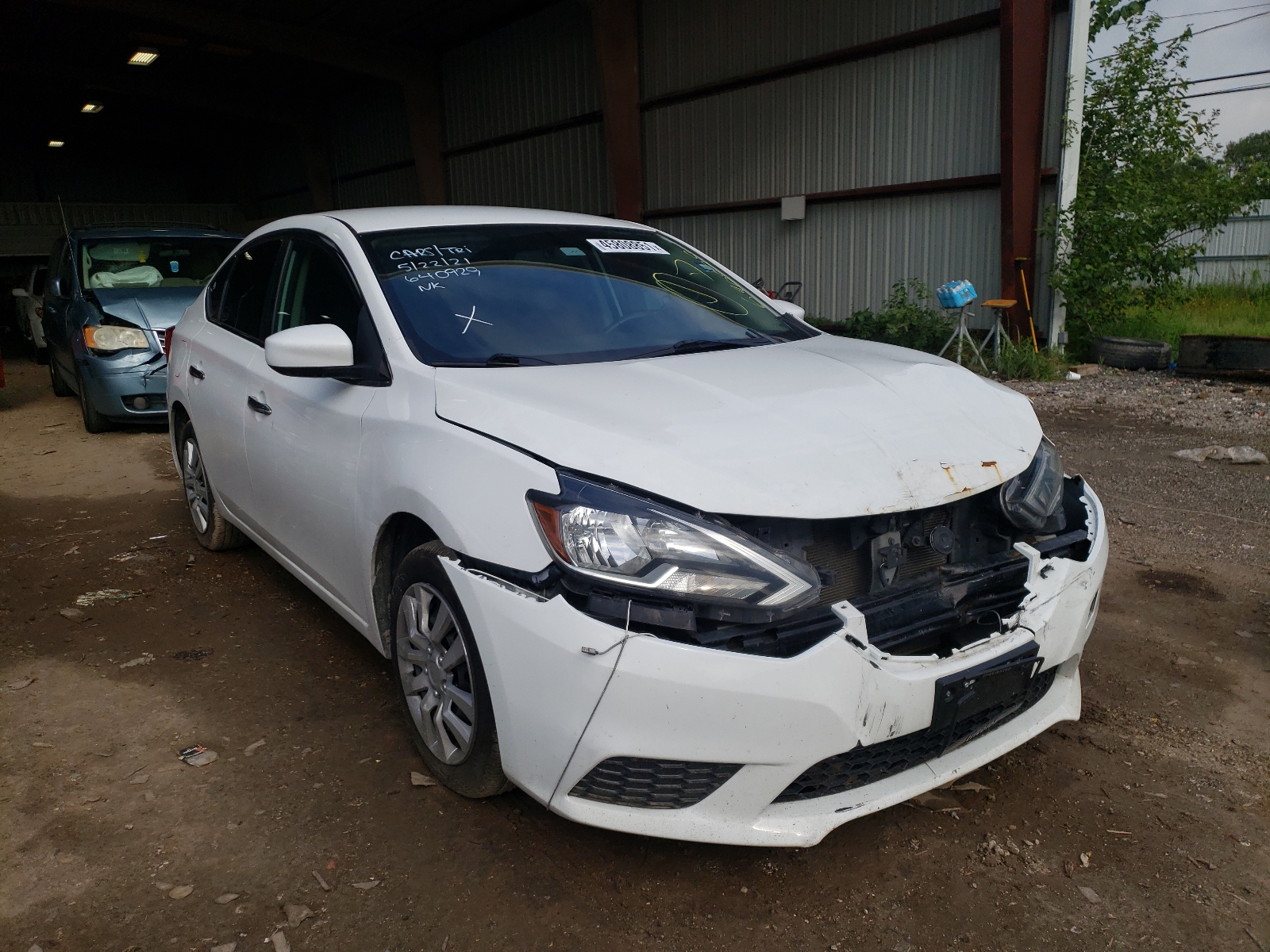 Photo 1 from auction – 2017 NISSAN SENTRA S with VIN 3N1AB7AP8HL640929