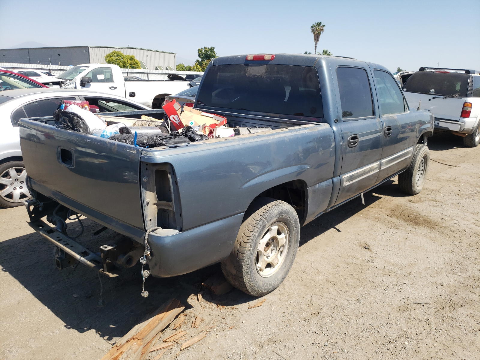 Photo 4 from auction – 2006 CHEVROLET SILVERADO with VIN 2GCEC13T261201890
