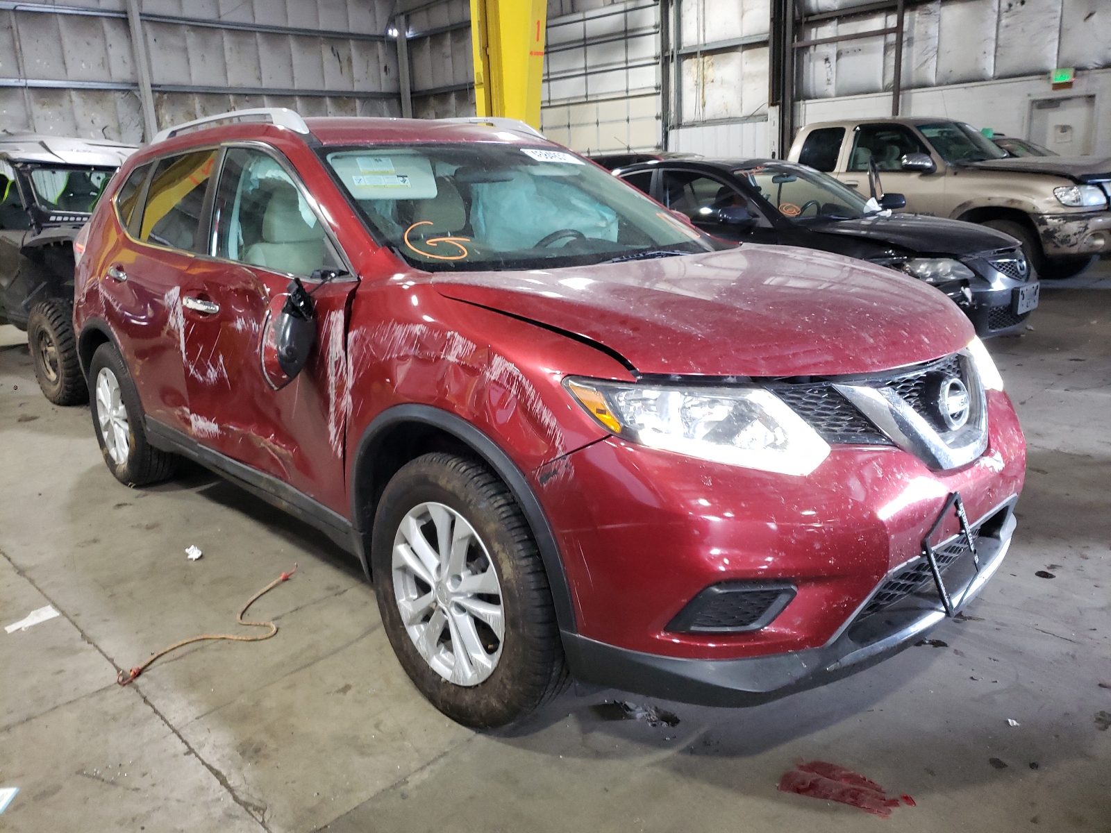 Photo 1 from auction – 2016 NISSAN ROGUE with VIN 5N1AT2MM4GC833017
