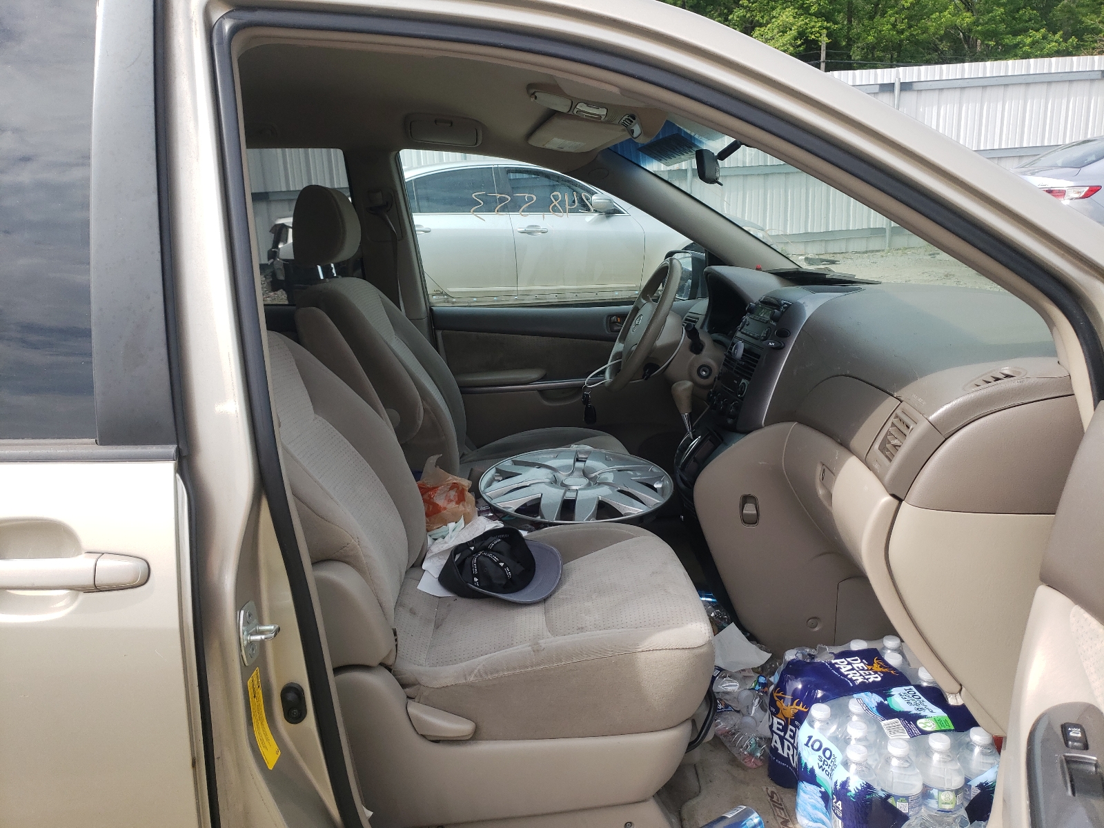 Photo 5 from auction – 2008 TOYOTA SIENNA CE with VIN 5TDZK23C58S138984