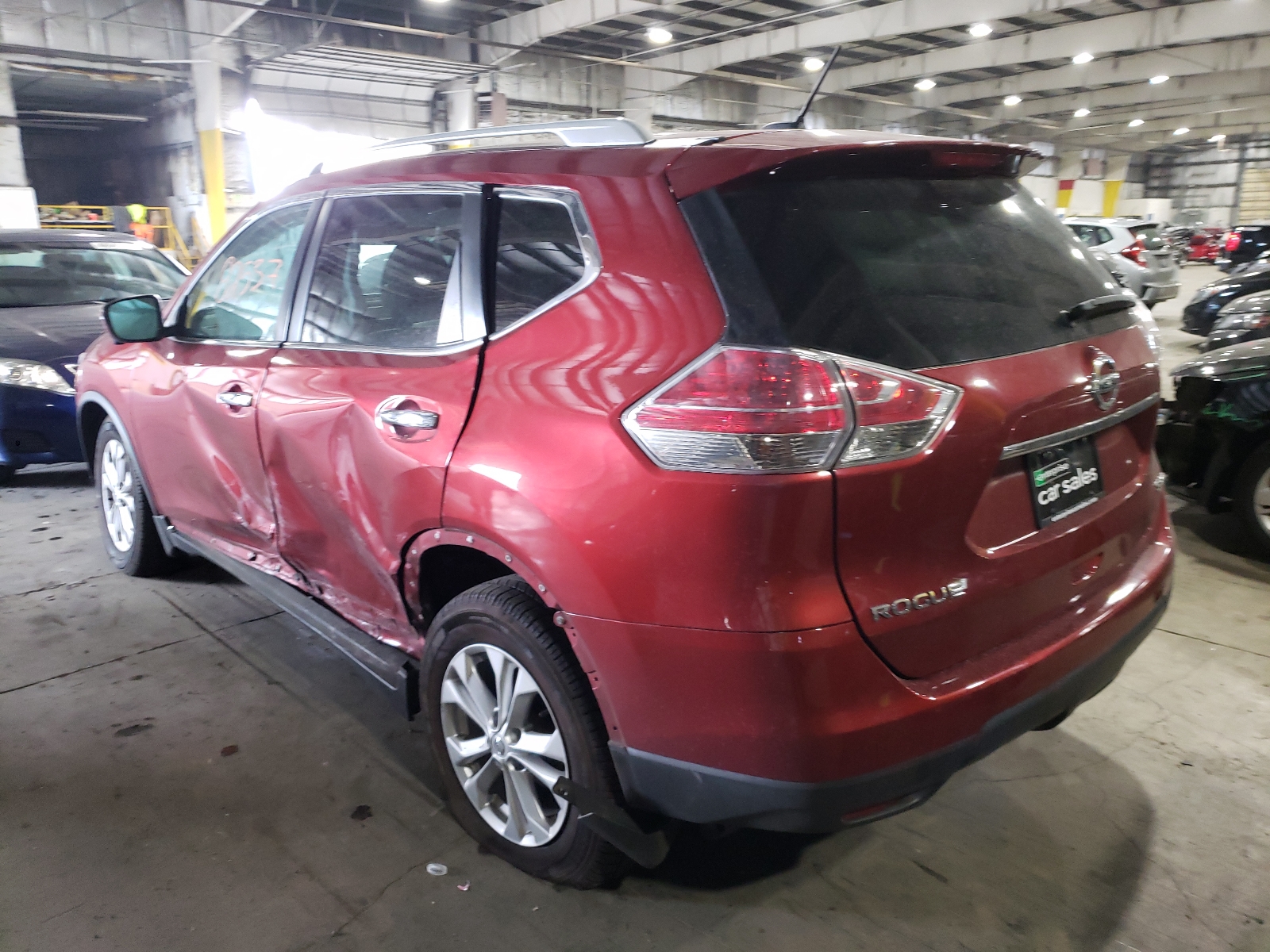Photo 3 from auction – 2016 NISSAN ROGUE with VIN 5N1AT2MM4GC833017
