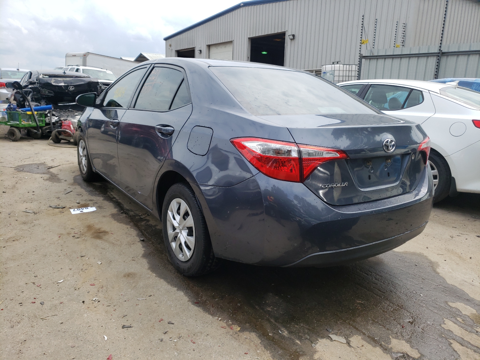 Photo 3 from auction – 2016 TOYOTA COROLLA L with VIN 5YFBURHE8GP525647