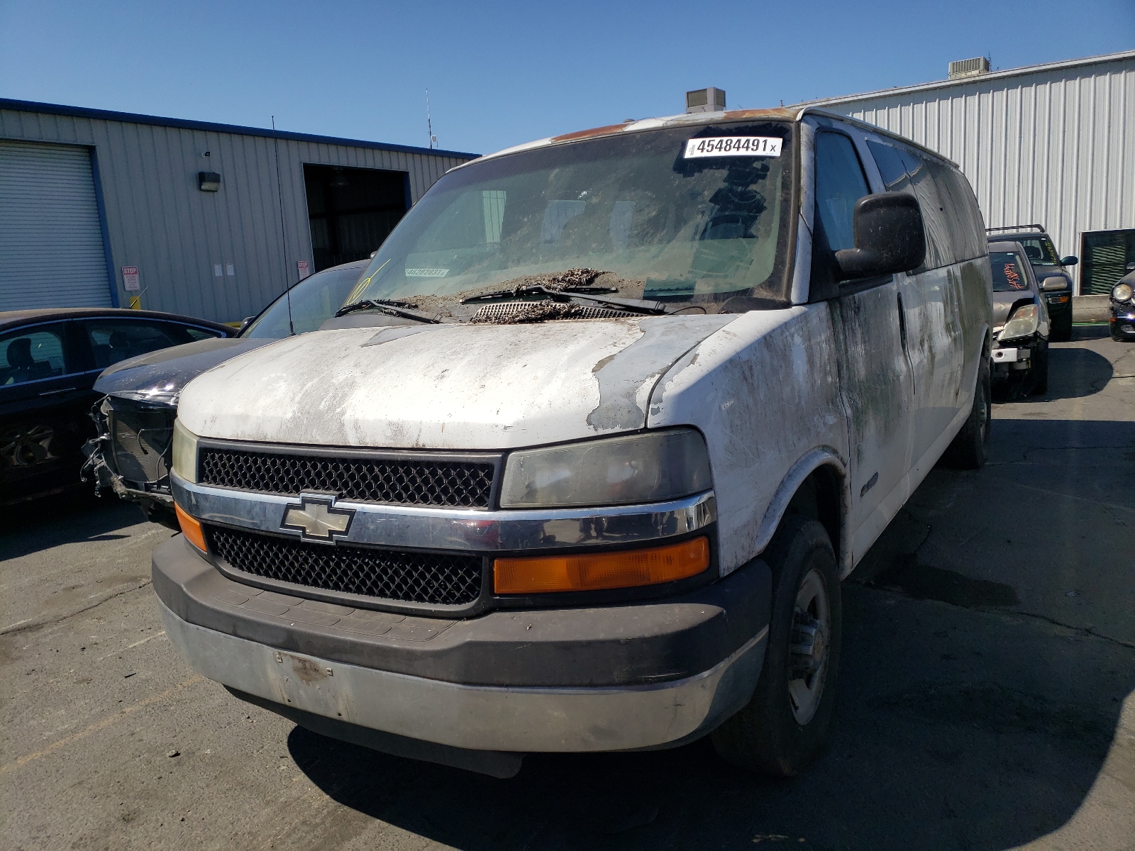 Photo 2 from auction – 2003 CHEVROLET EXPRESS G3 with VIN 1GAHG39U331191328