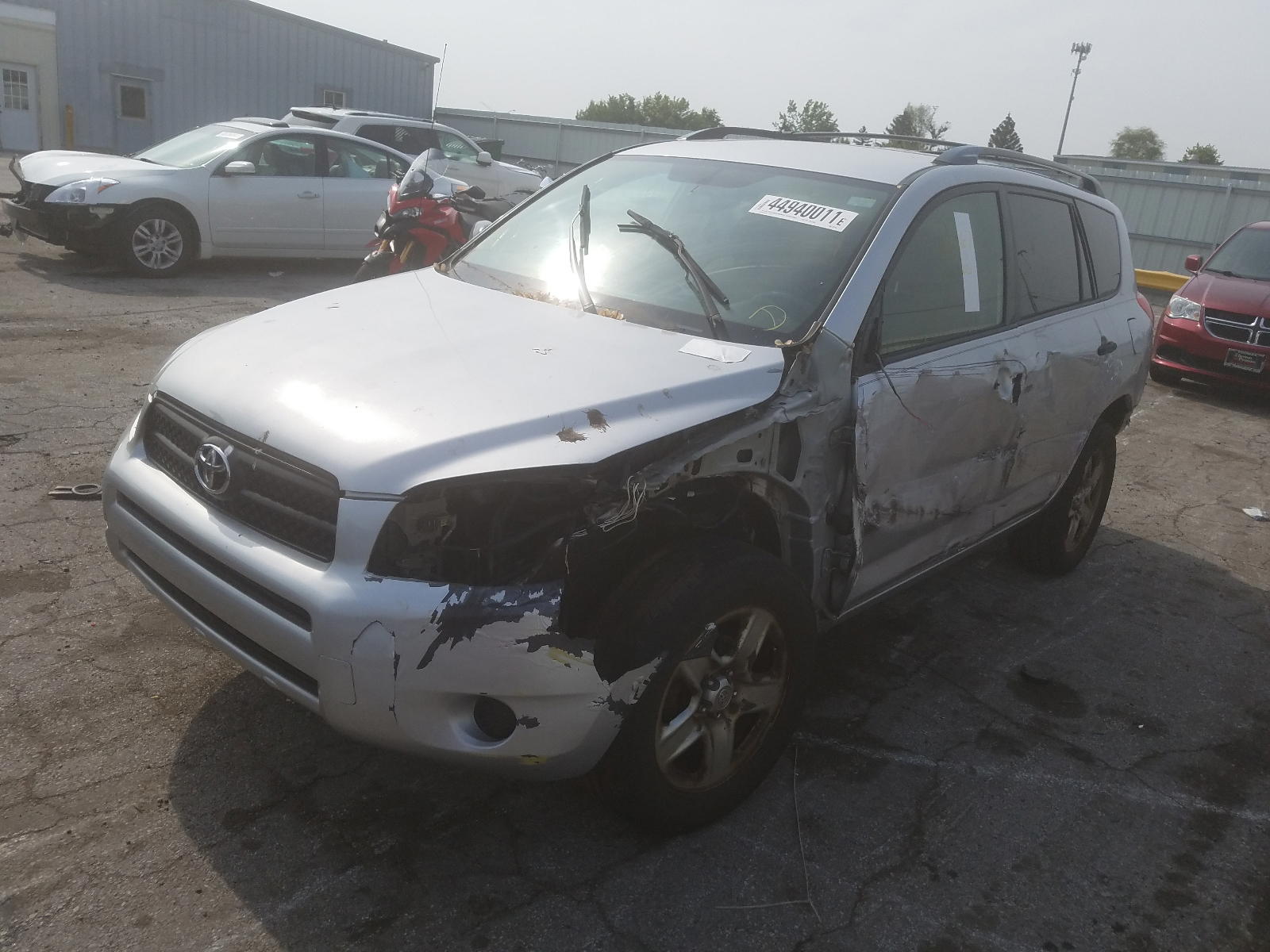 Photo 2 from auction – 2008 TOYOTA RAV4 with VIN JTMBD33V086057085