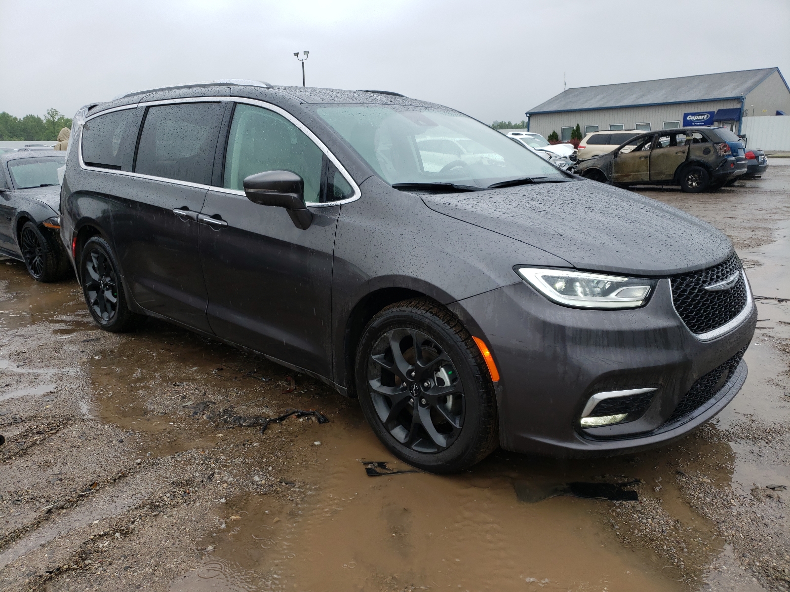 Снимка 1 от търг – 2021 CHRYSLER PACIFICA L с VIN 2C4RC1BG4MR506909