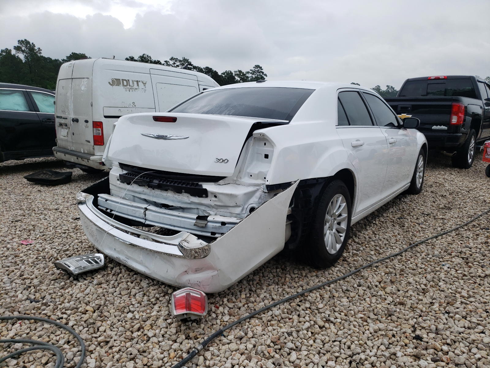 Photo 4 from auction – 2014 CHRYSLER 300 with VIN 2C3CCAAG2EH380763