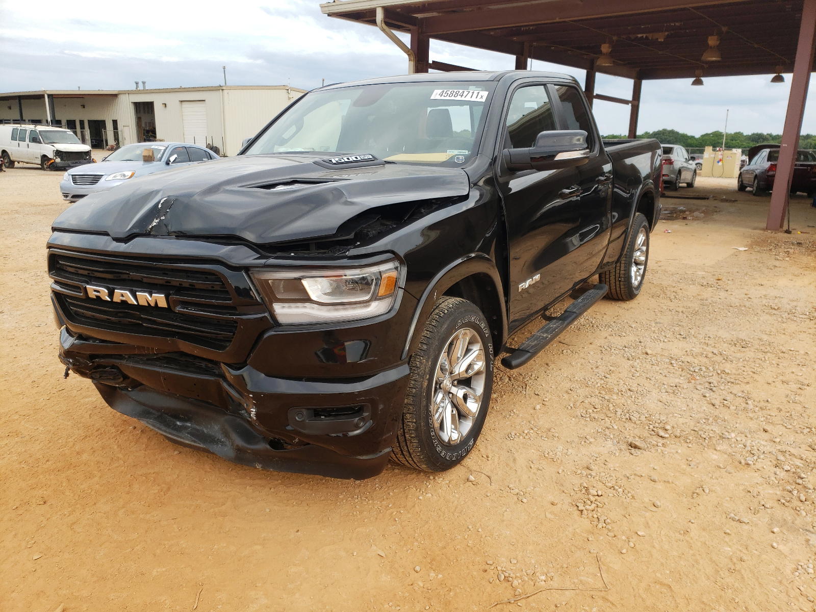 Photo 2 from auction – 2019 RAM 1500 LARAM with VIN 1C6RREDTXKN792914