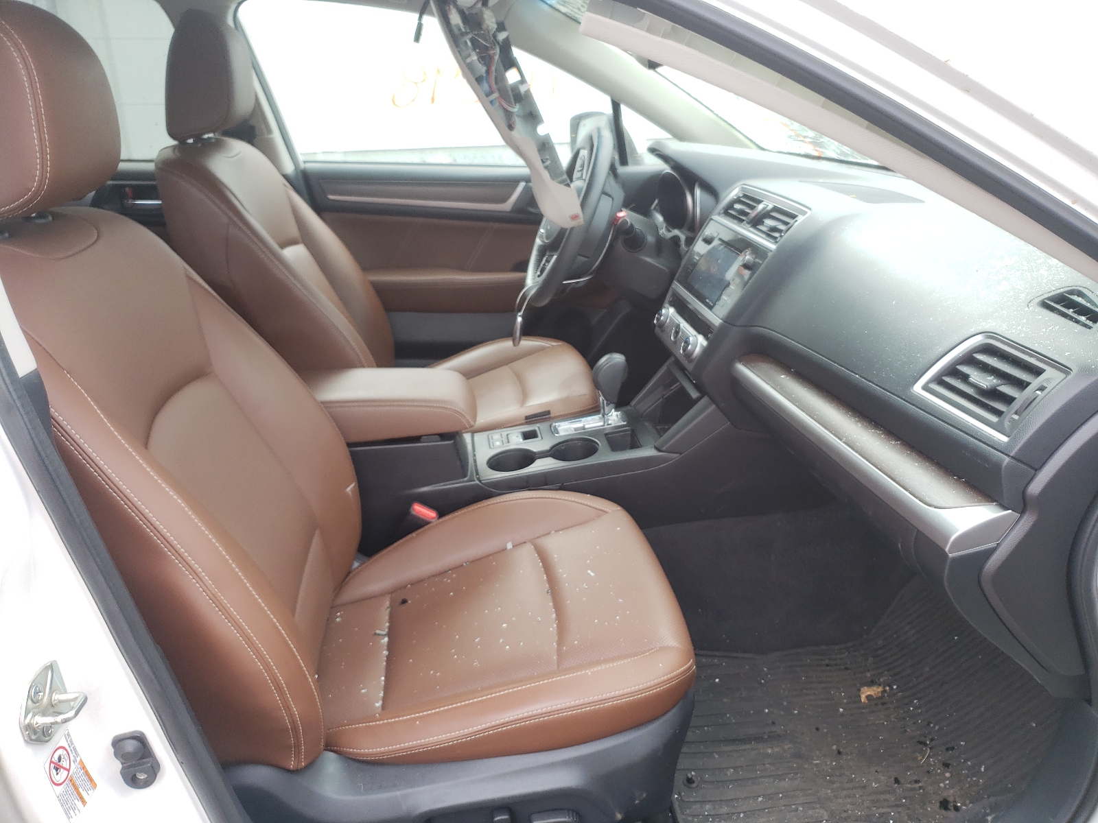 Photo 5 from auction – 2017 SUBARU OUTBACK TO with VIN 4S4BSATC6H3276574