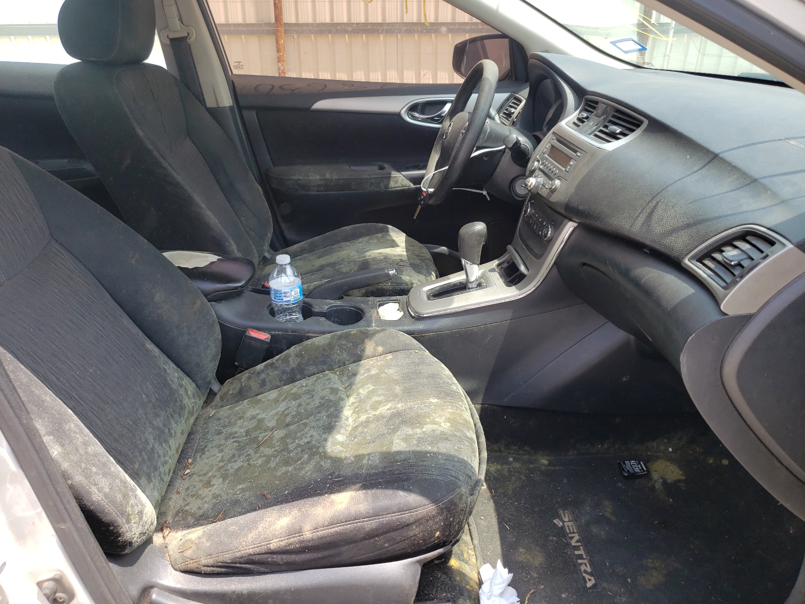 Photo 5 from auction – 2014 NISSAN SENTRA S with VIN 1N4AB7AP0EN854912