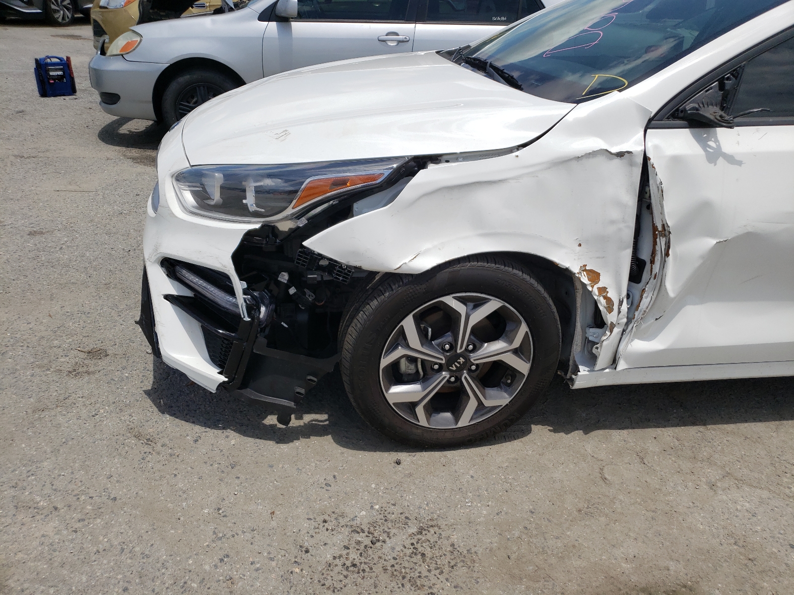 Photo 10 from auction – 2020 KIA FORTE FE with VIN 3KPF24AD6LE143348