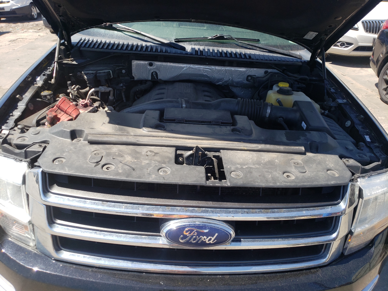 Photo 7 from auction – 2016 FORD EXPEDITION with VIN 1FMJK1JT3GEF38794